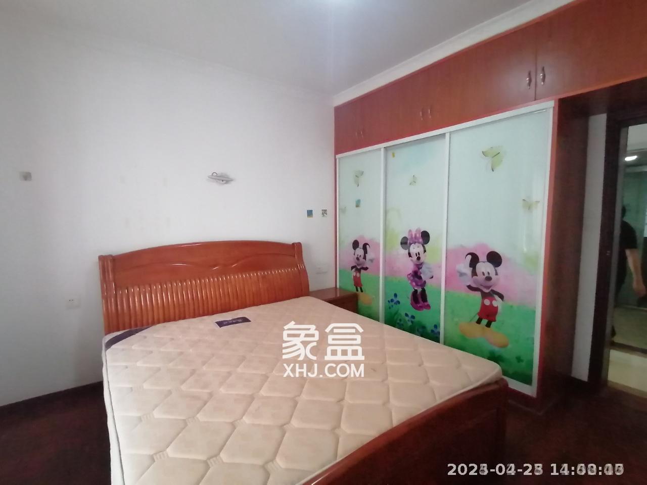 南郡雅园  3室2厅1卫   1500.00元/月室内图