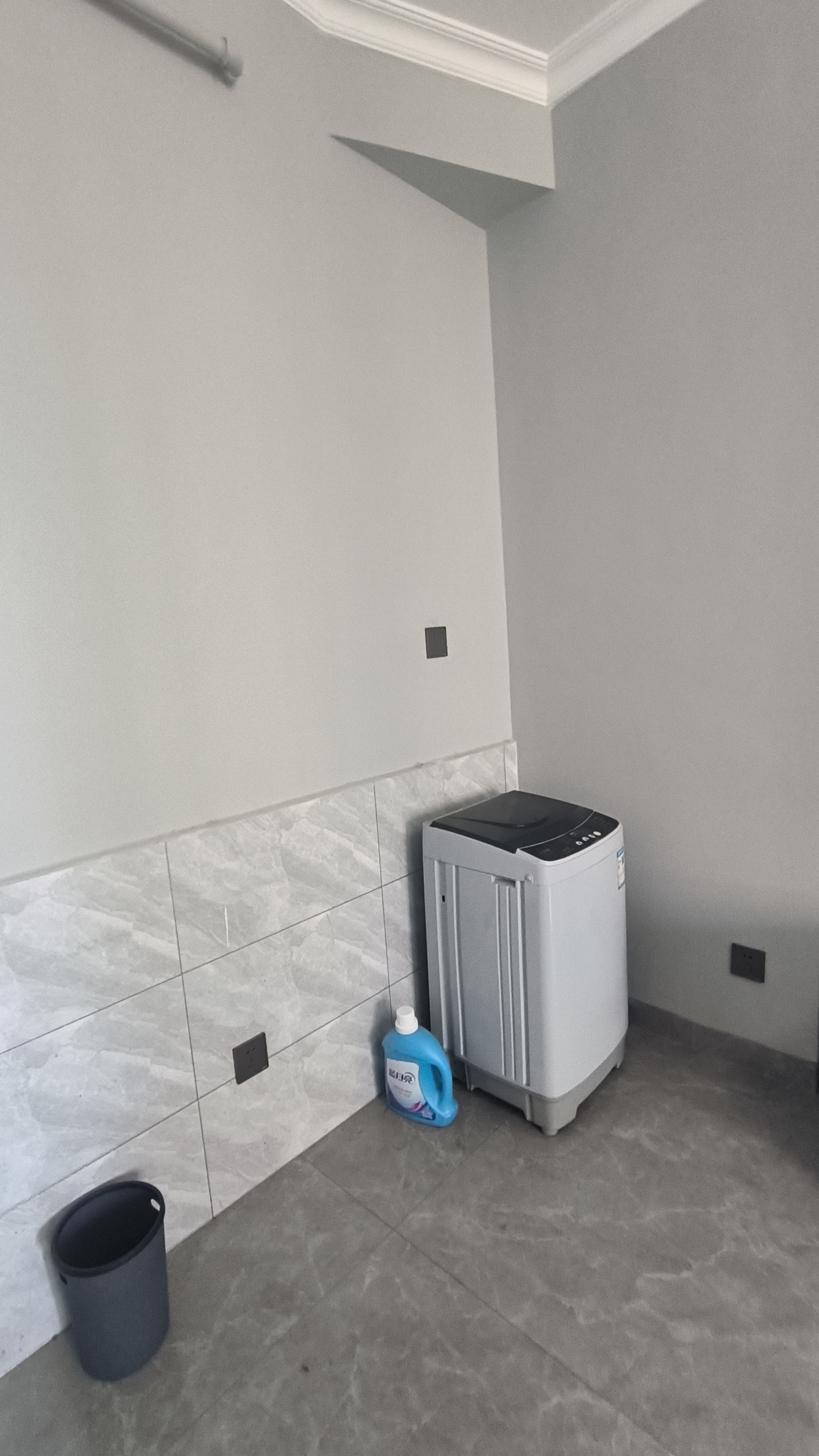 佳源罗马都市 1室0厅0卫 1300.0元/月 佳源罗马都市 1室0厅0卫 1300.0元/月室内图