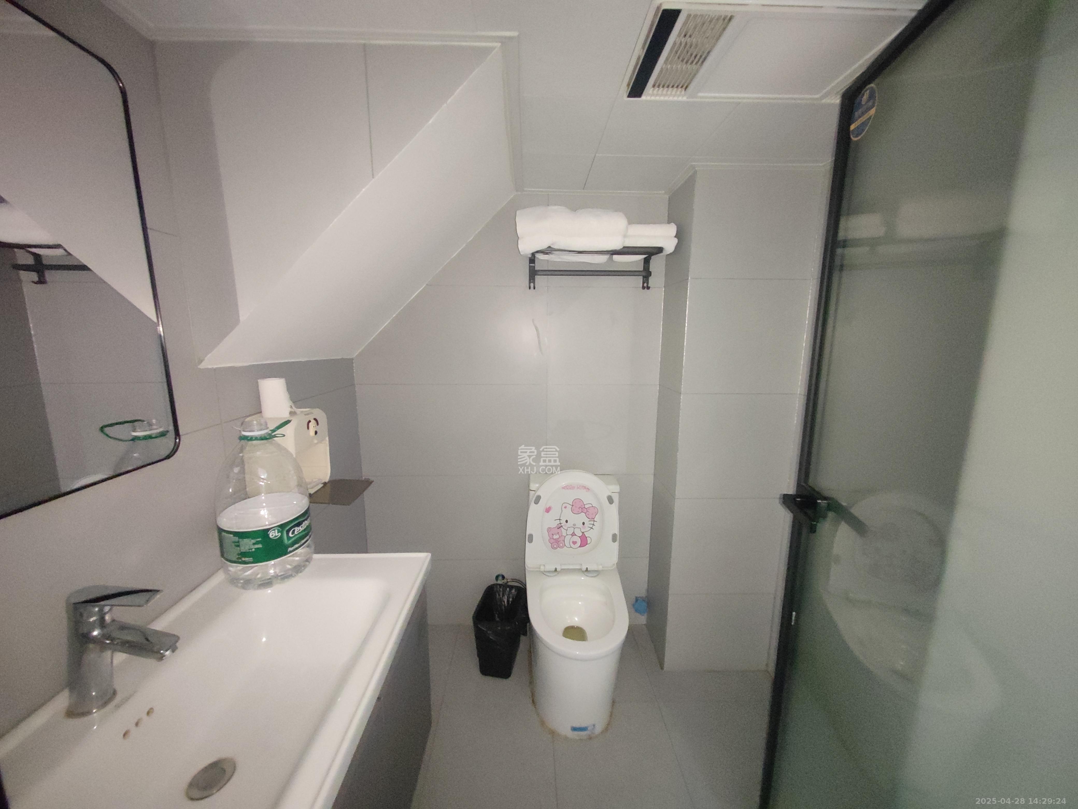 富兴时代御城  2室1厅1卫   2800.00元/月室内图