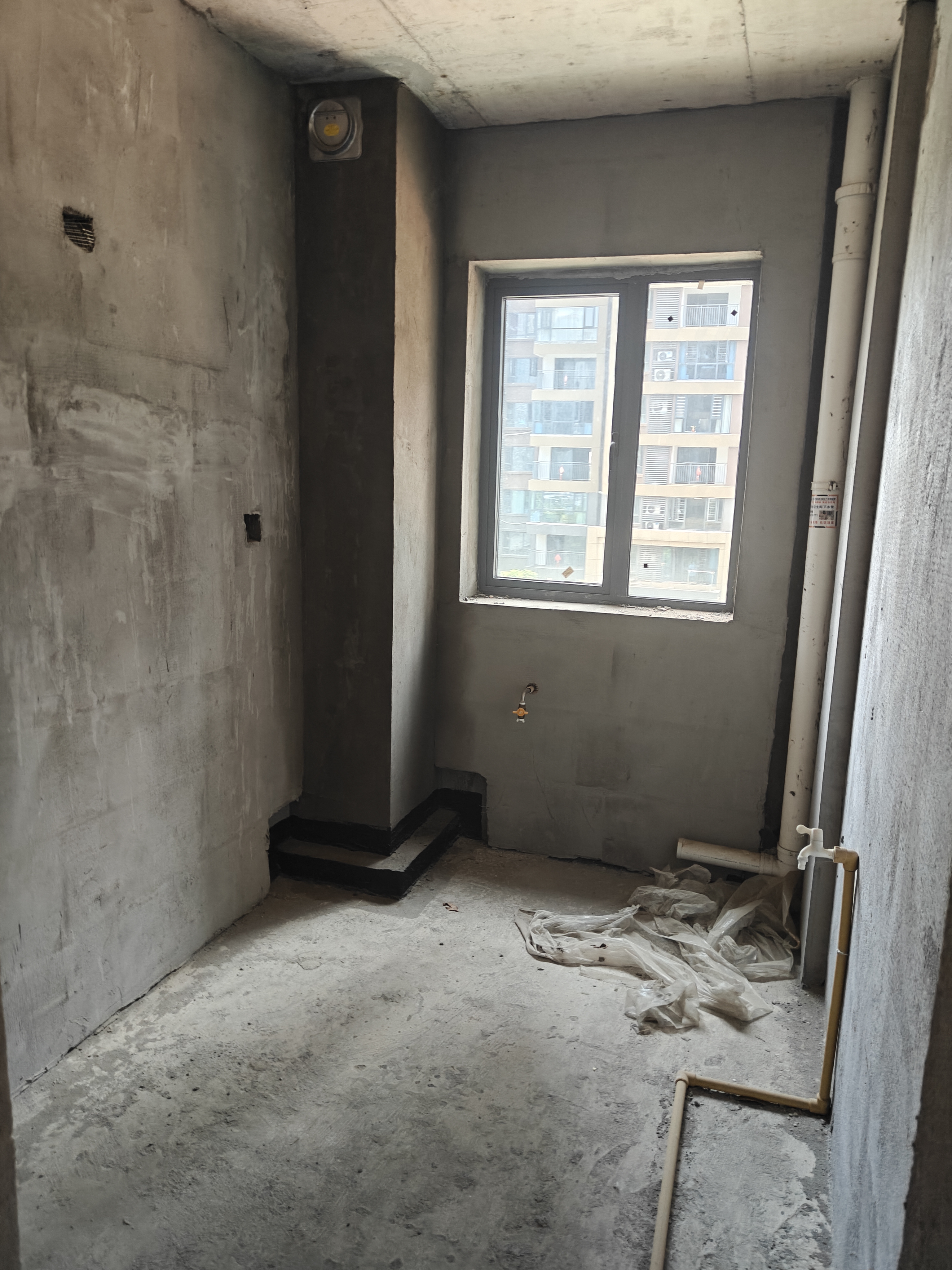 宁邦中心(二期公园里)  4室2厅2卫    84.0万 宁邦中心(二期公园里)  4室2厅2卫    84.0万客厅