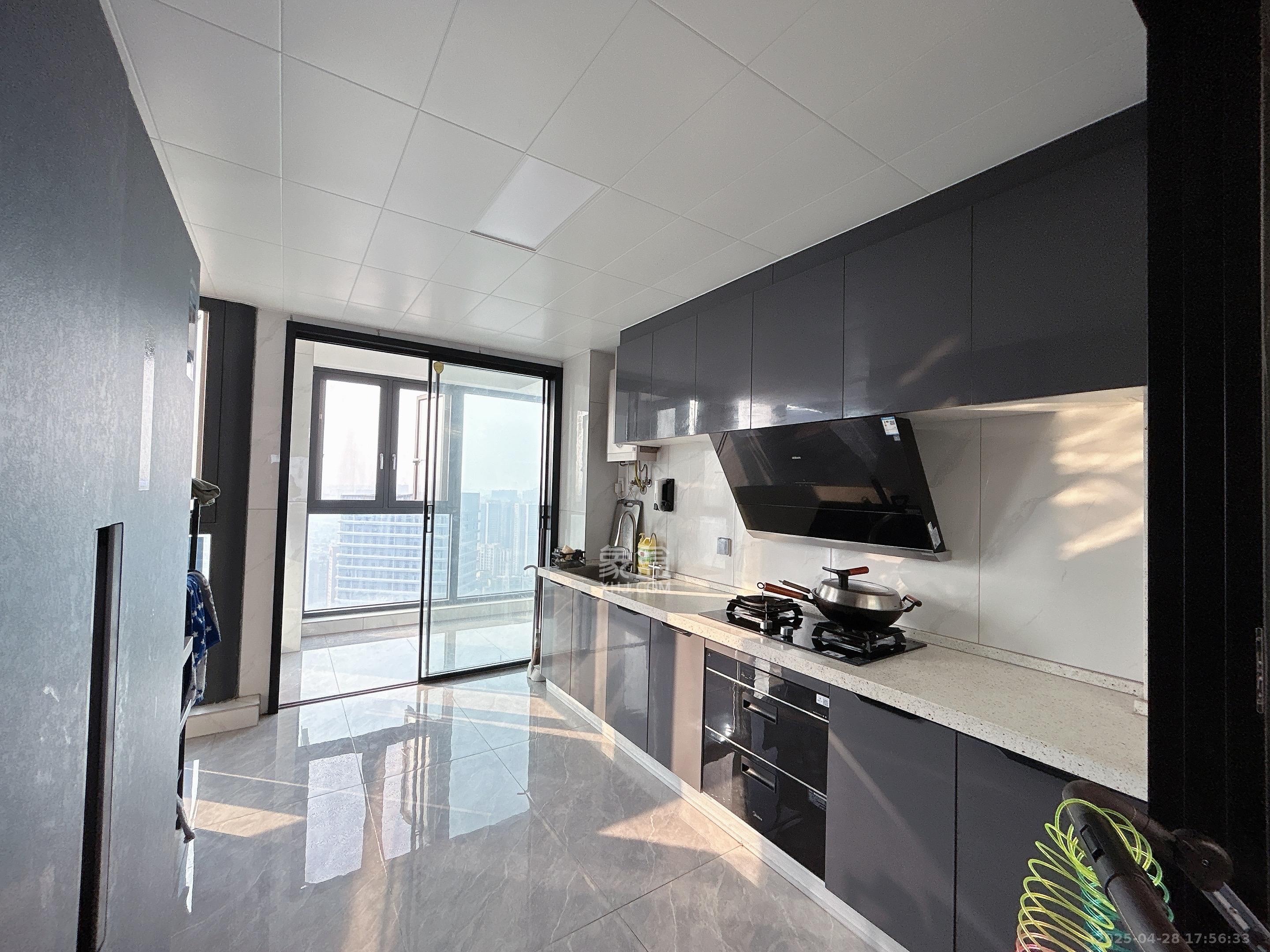 保利天禧C区 4室2厅2卫 15000.0元/月 保利天禧C区 4室2厅2卫 15000.0元/月室内图