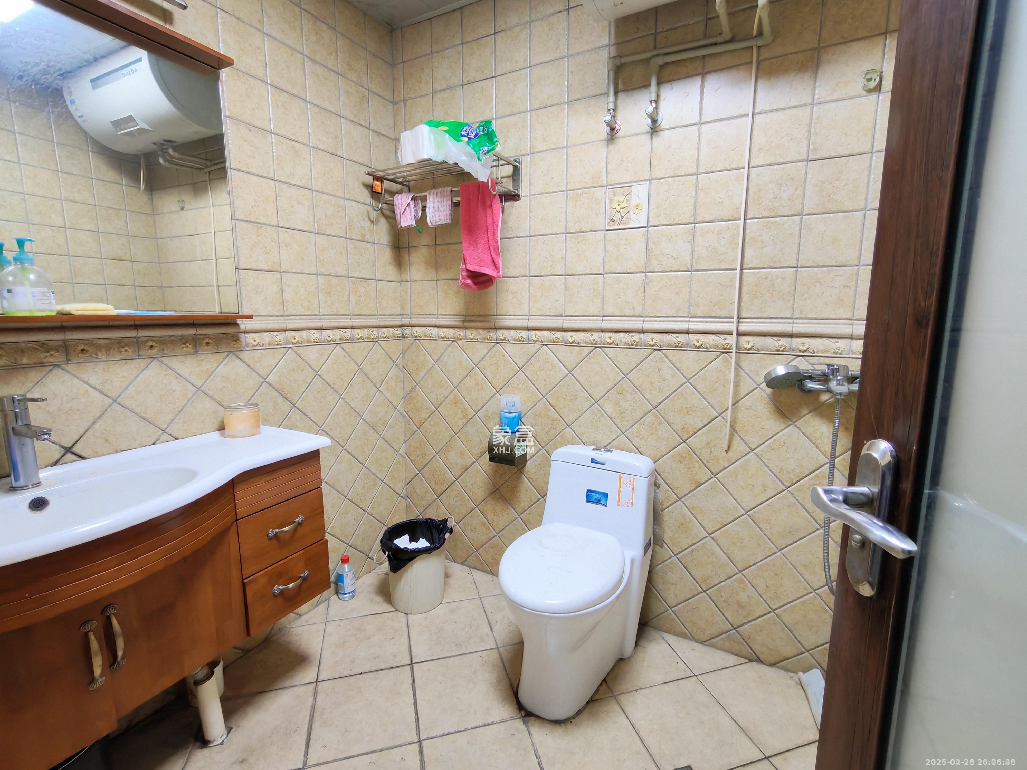 佳天国际新城 1室1厅1卫 8600.0元/月 佳天国际新城 1室1厅1卫 8600.0元/月室内图