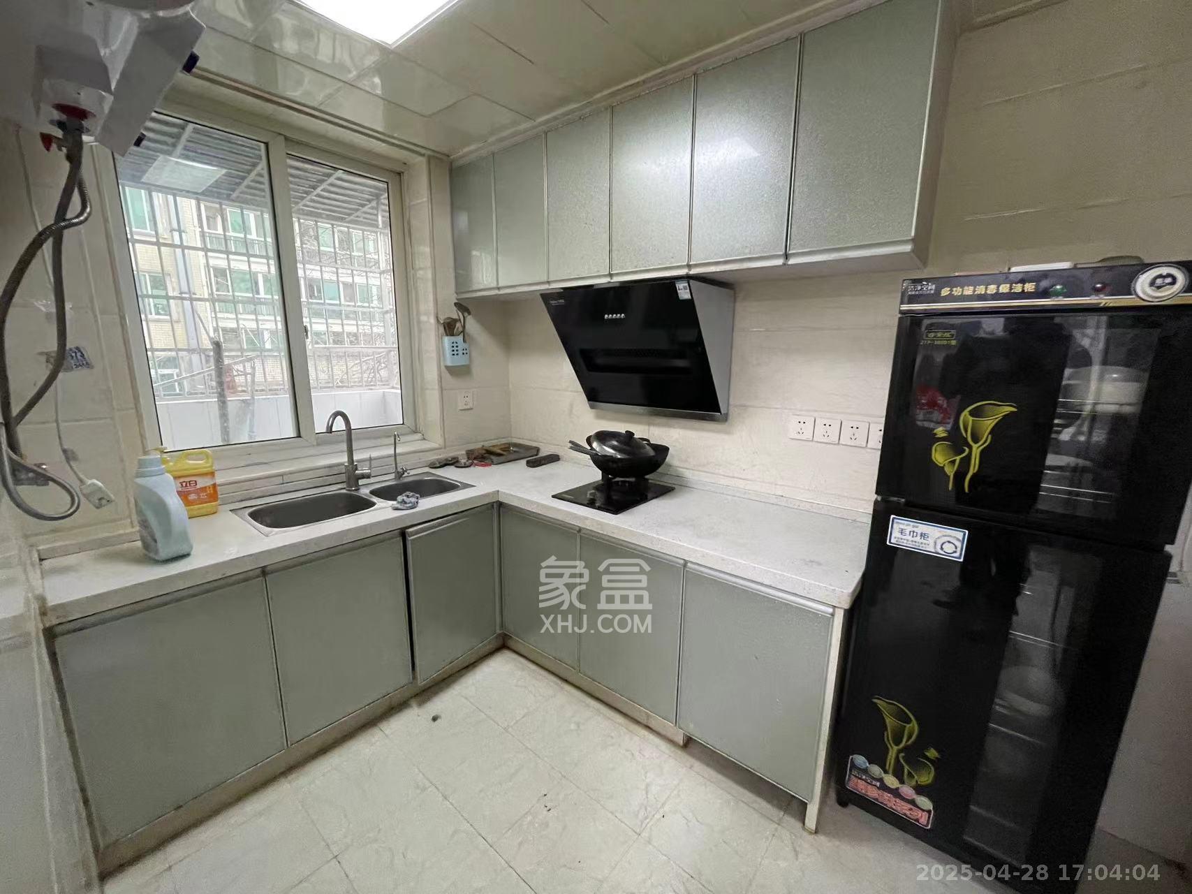 马王堆商贸城 3室2厅1卫 2300.0元/月 马王堆商贸城 3室2厅1卫 2300.0元/月室内图