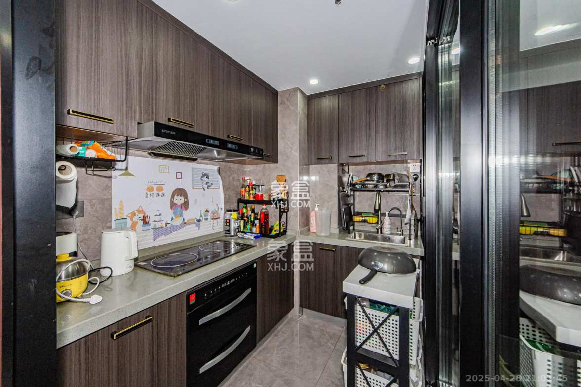 润和国际广场  1室1厅1卫    48.0万 润和国际广场  1室1厅1卫    48.0万厨房