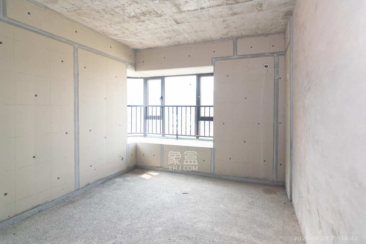 润和谷山郡(悦禧山庄水榭花都) 4室2厅2卫 119.8万 润和谷山郡(悦禧山庄水榭花都) 4室2厅2卫 119.8万卧室