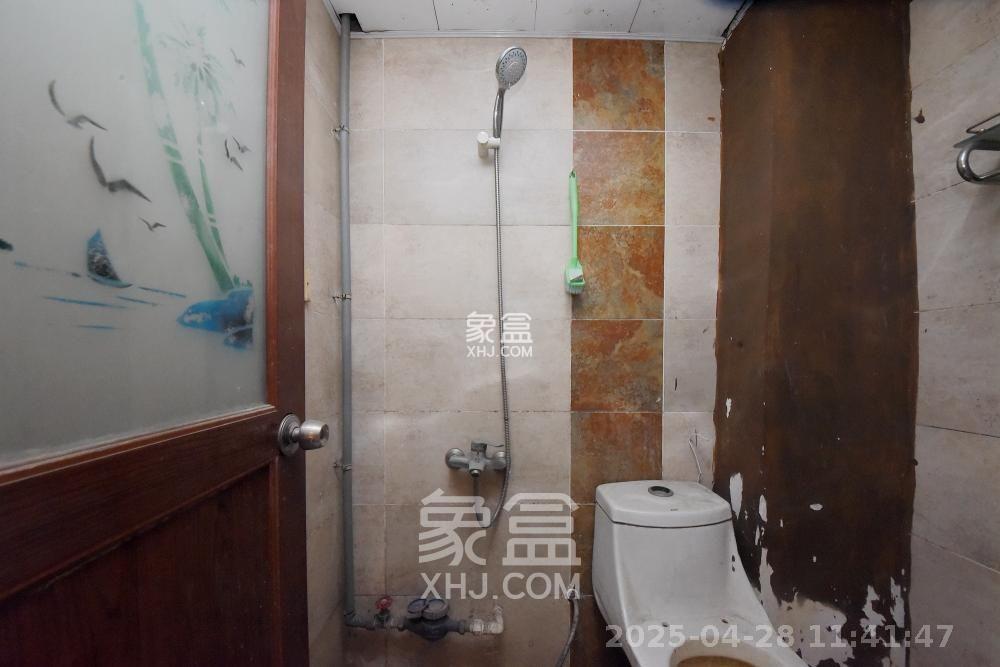 东方新世界  1室1厅1卫   1350.00元/月室内图