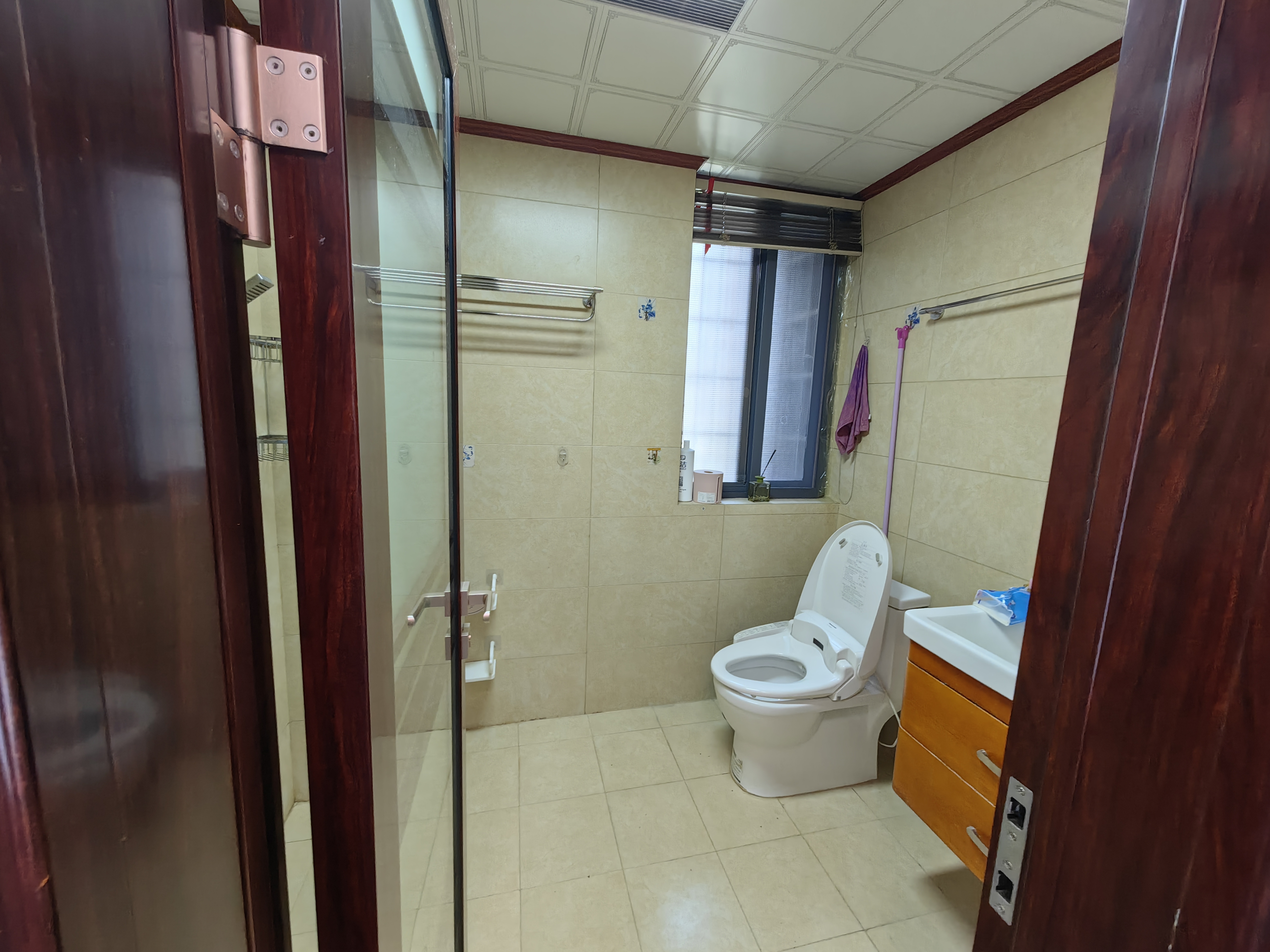 鑫成君泰 3室2厅2卫 2500.0元/月 鑫成君泰 3室2厅2卫 2500.0元/月室内图