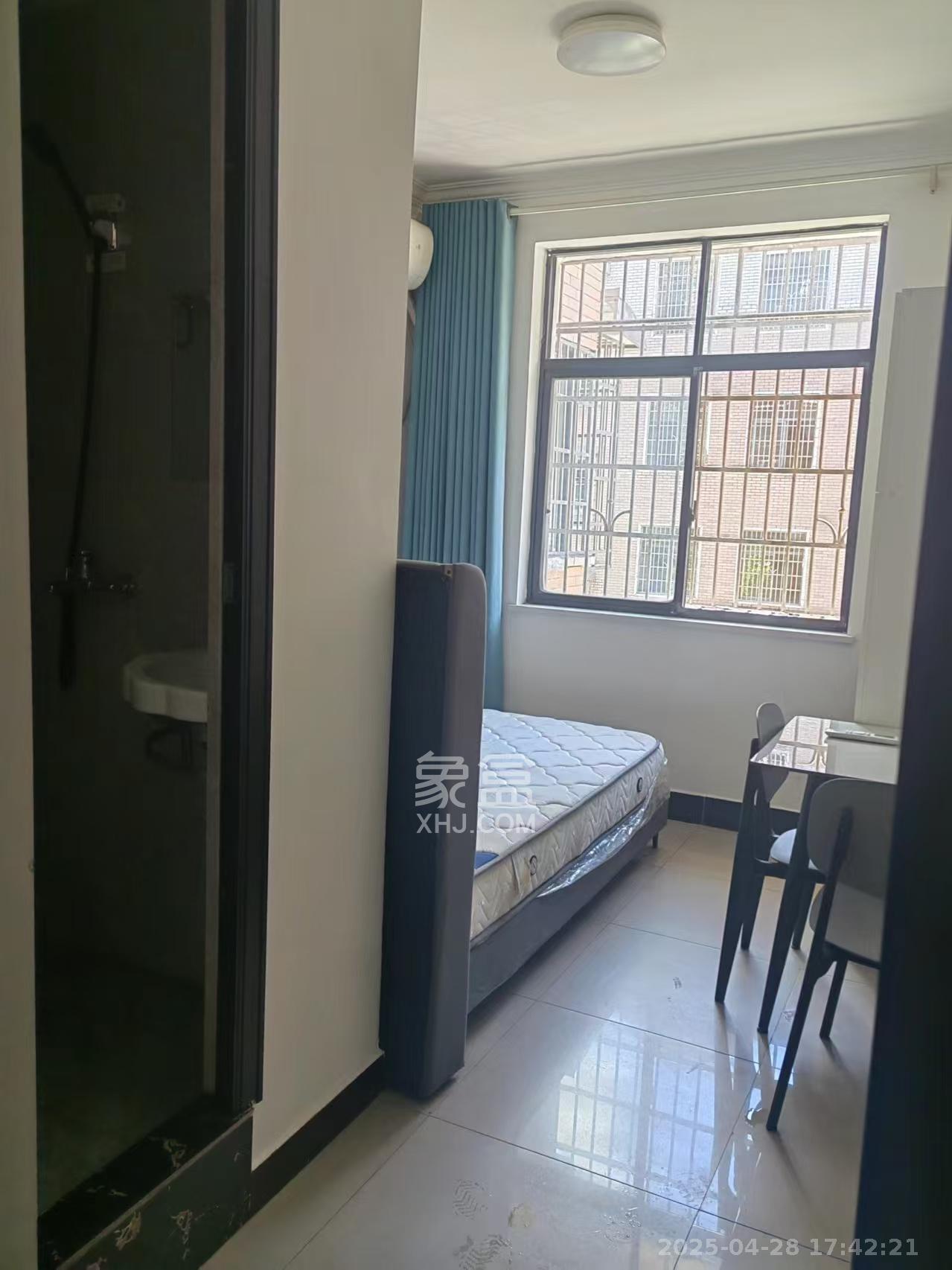 联丰小区 2室1厅0卫 1600.0元/月 联丰小区 2室1厅0卫 1600.0元/月室内图