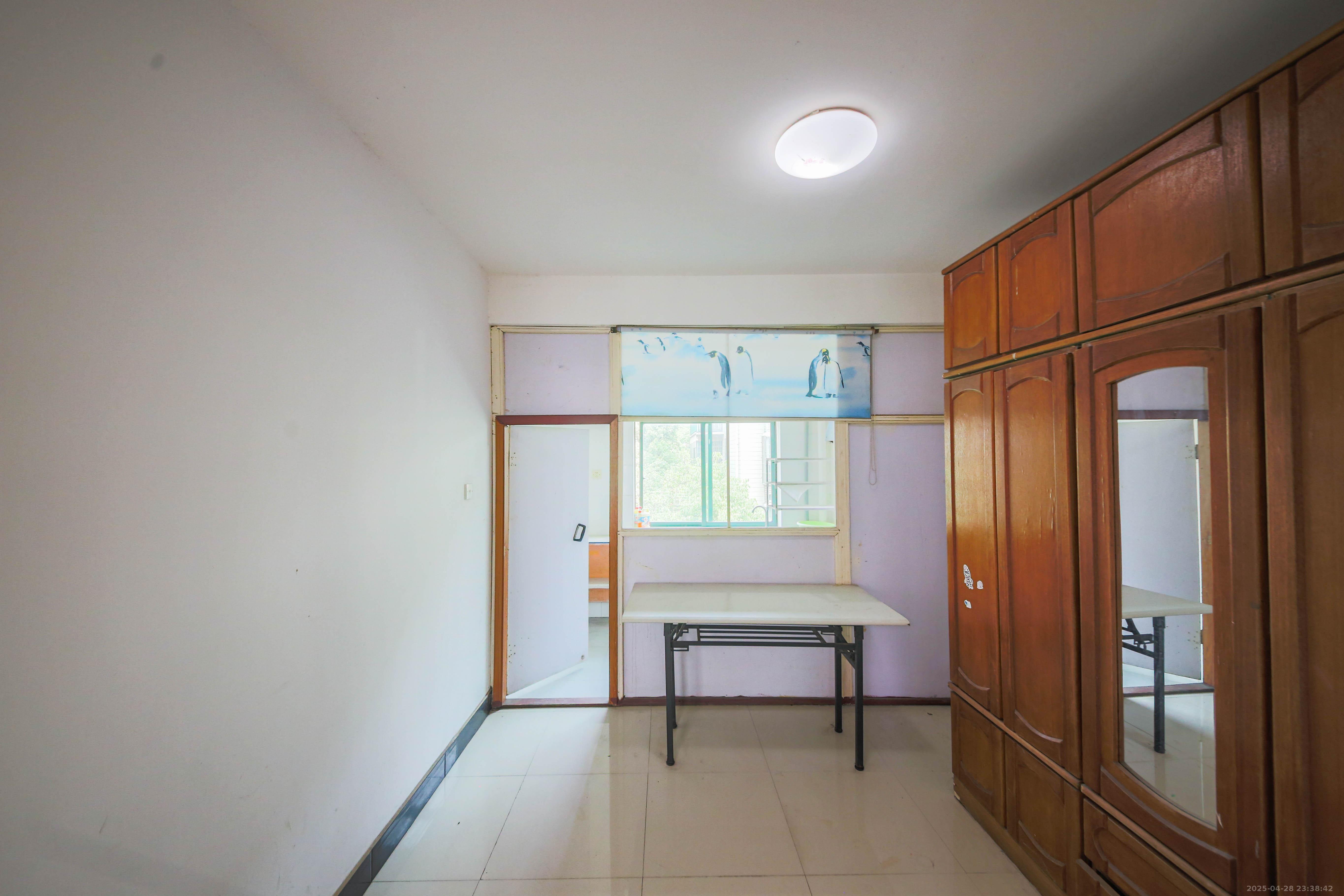 柠檬丽都  3室2厅2卫    76.8万 柠檬丽都  3室2厅2卫    76.8万客厅