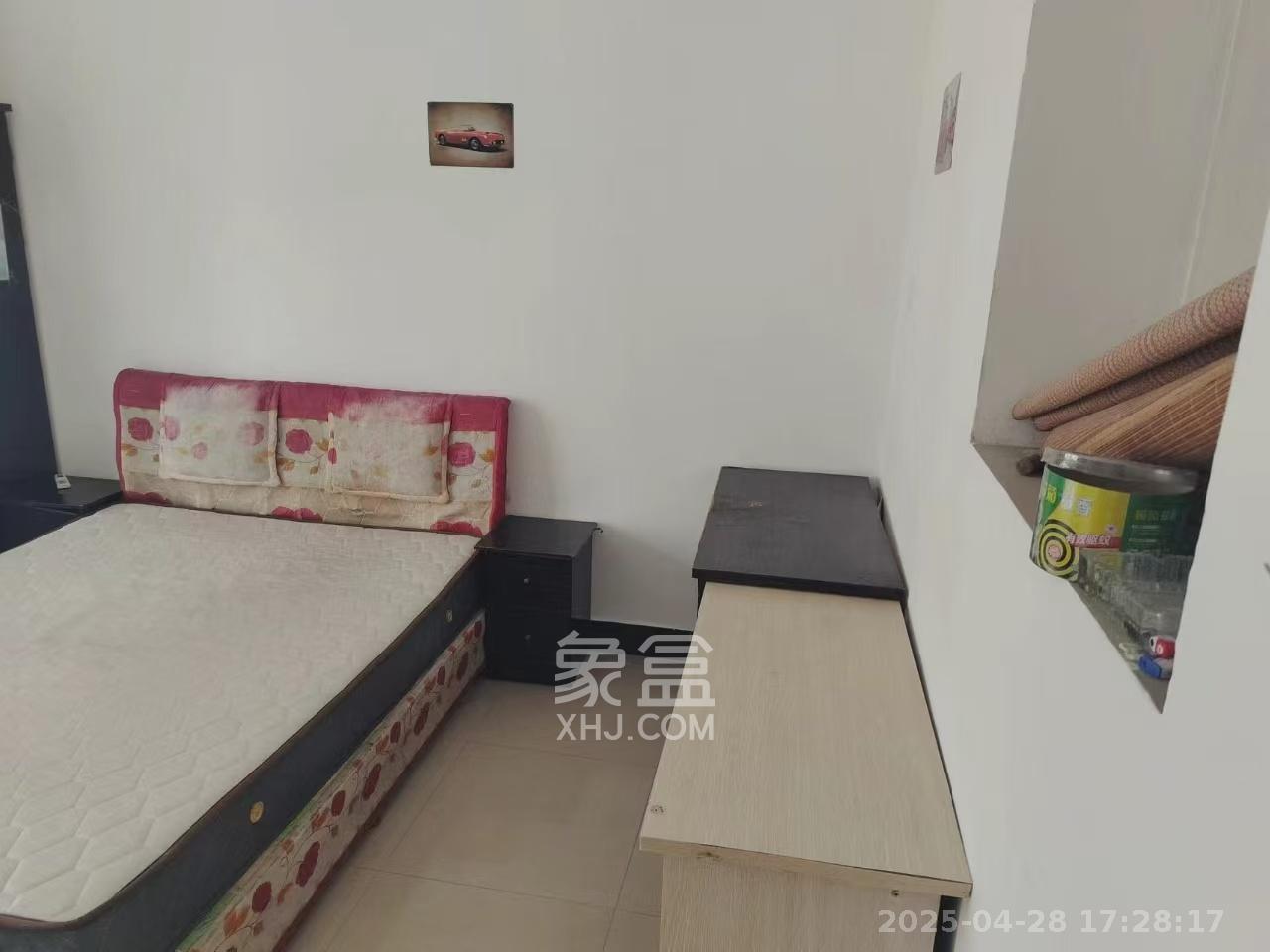 柏丽广场  1室1厅1卫   350.00元/月室内图