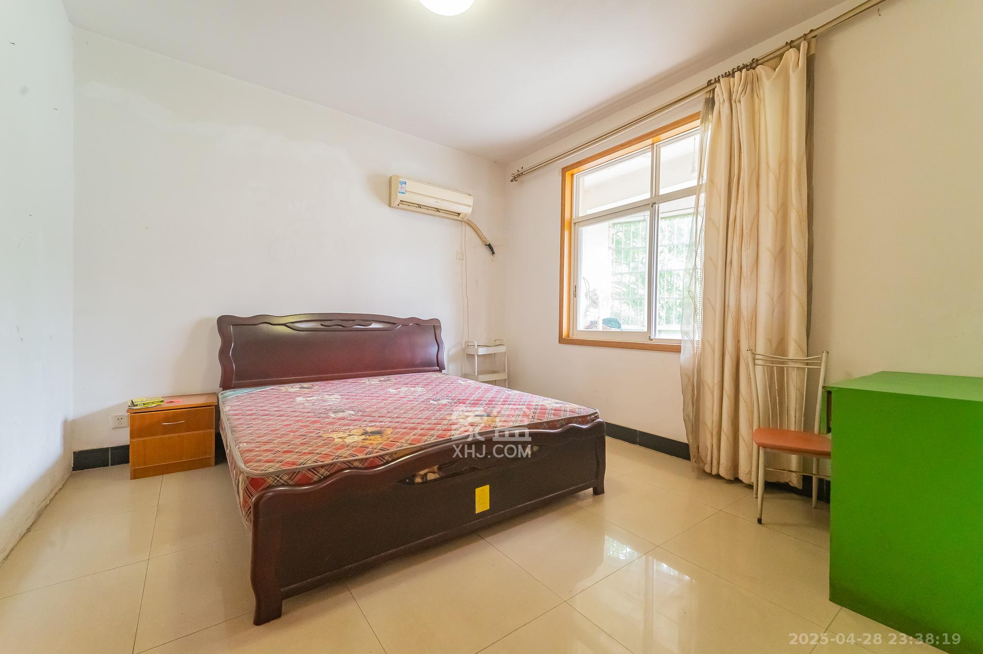 山水人家一二期 2室2厅1卫 48.0万 山水人家一二期 2室2厅1卫 48.0万卧室