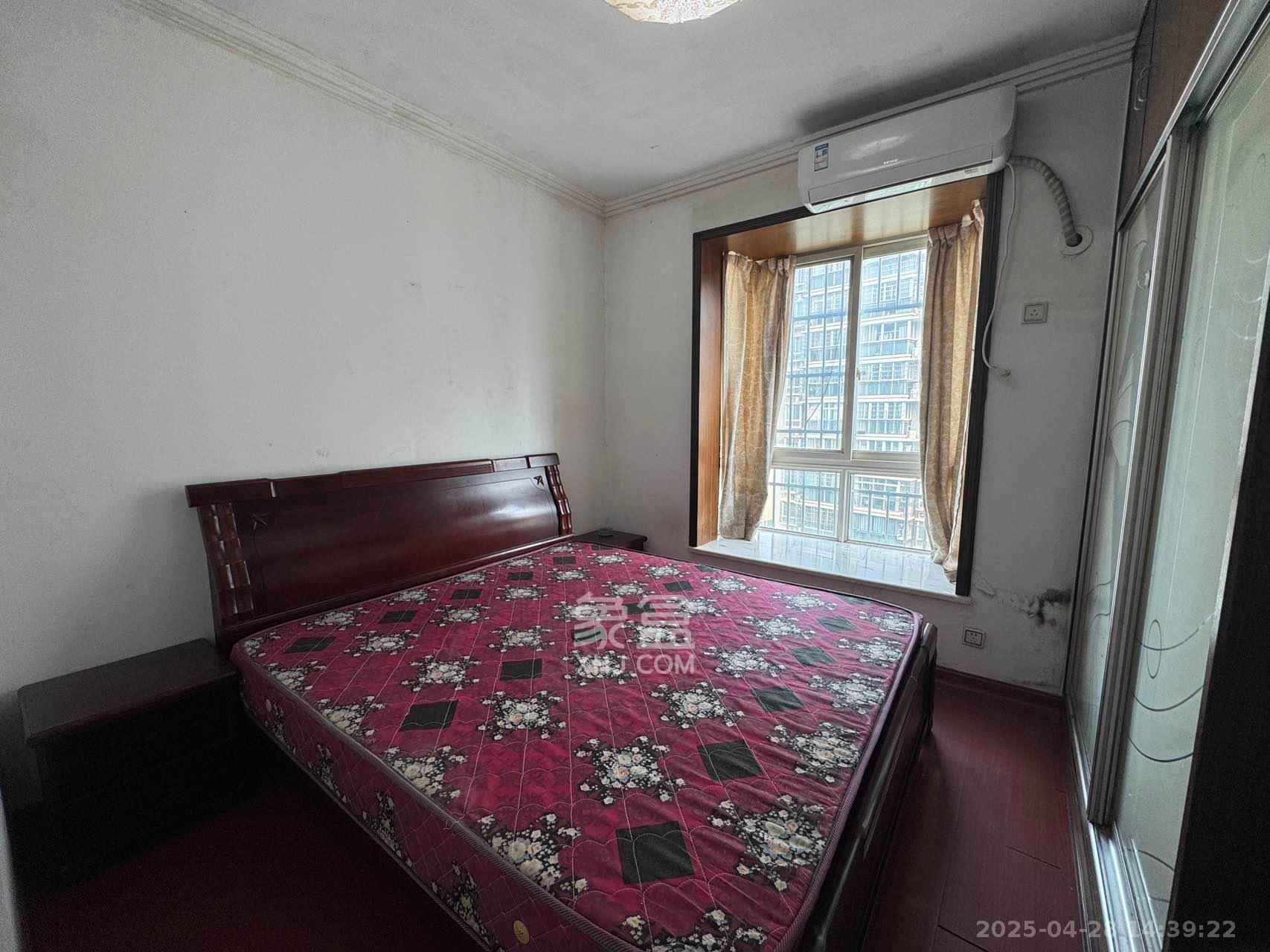 金碧文华 3室2厅2卫 2600.0元/月 金碧文华 3室2厅2卫 2600.0元/月室内图