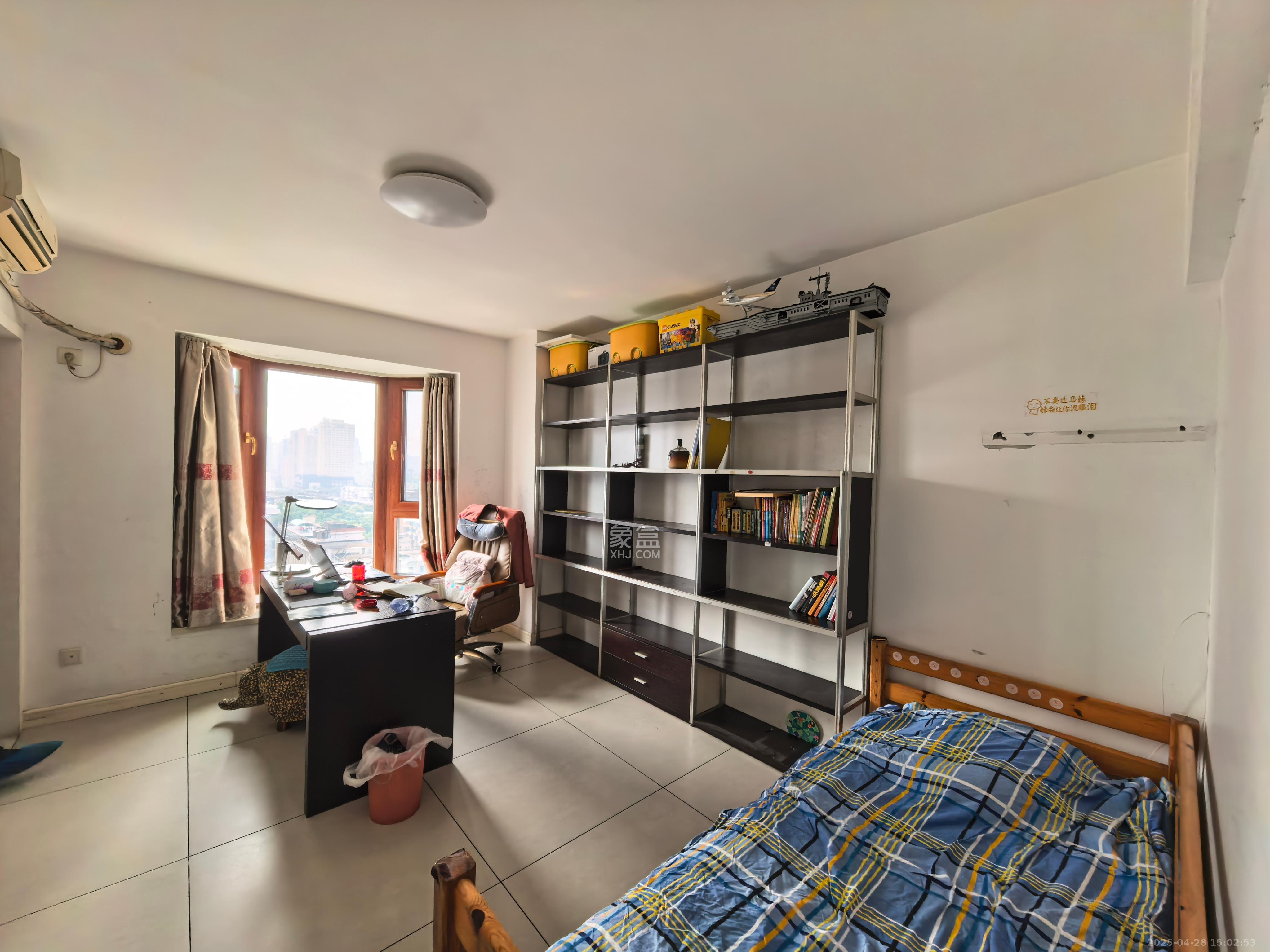 香格里嘉园 5室2厅3卫 7500.0元/月 香格里嘉园 5室2厅3卫 7500.0元/月室内图