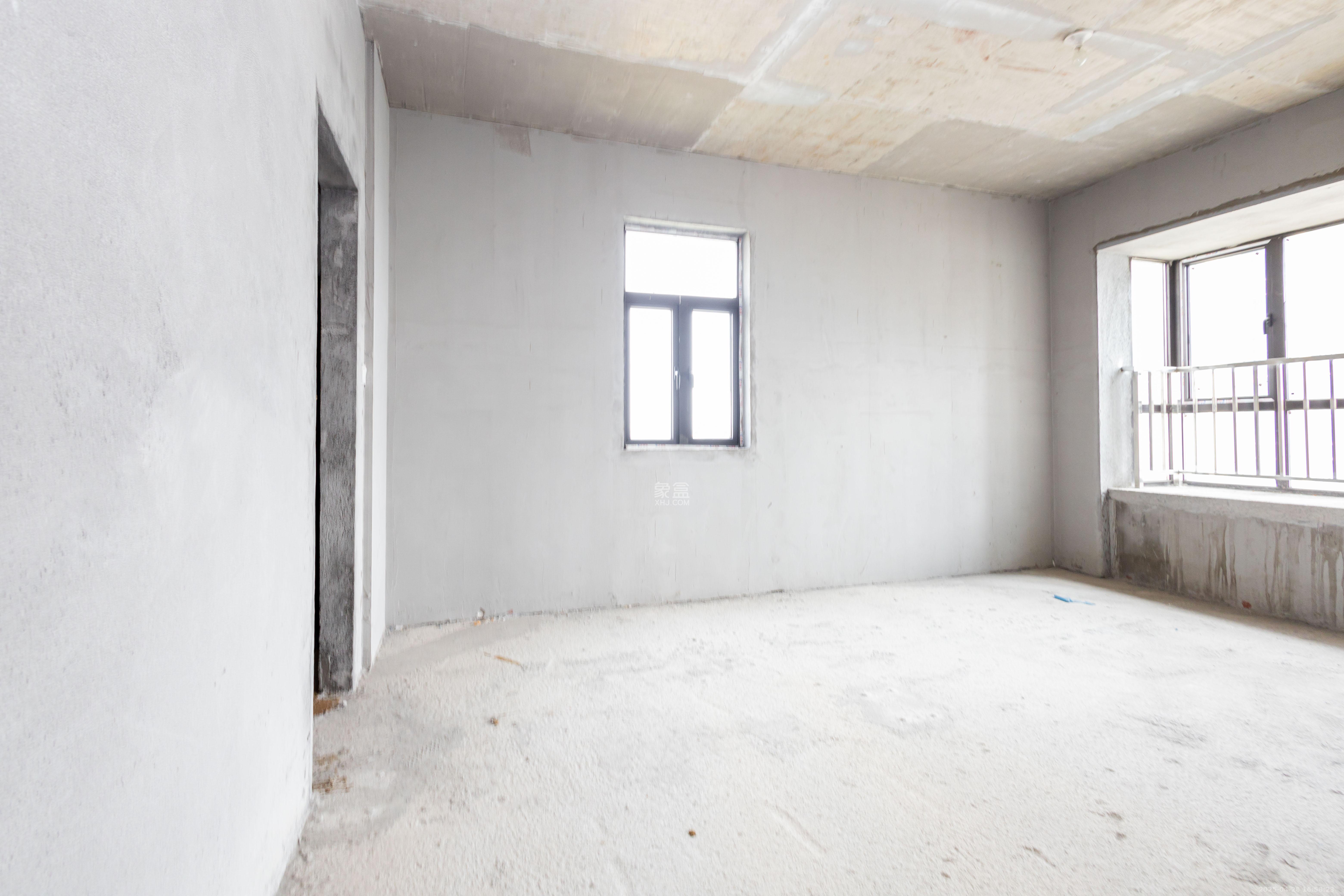 财汇新天地(财汇商务广场) 4室2厅2卫 76.5万 财汇新天地(财汇商务广场) 4室2厅2卫 76.5万卧室