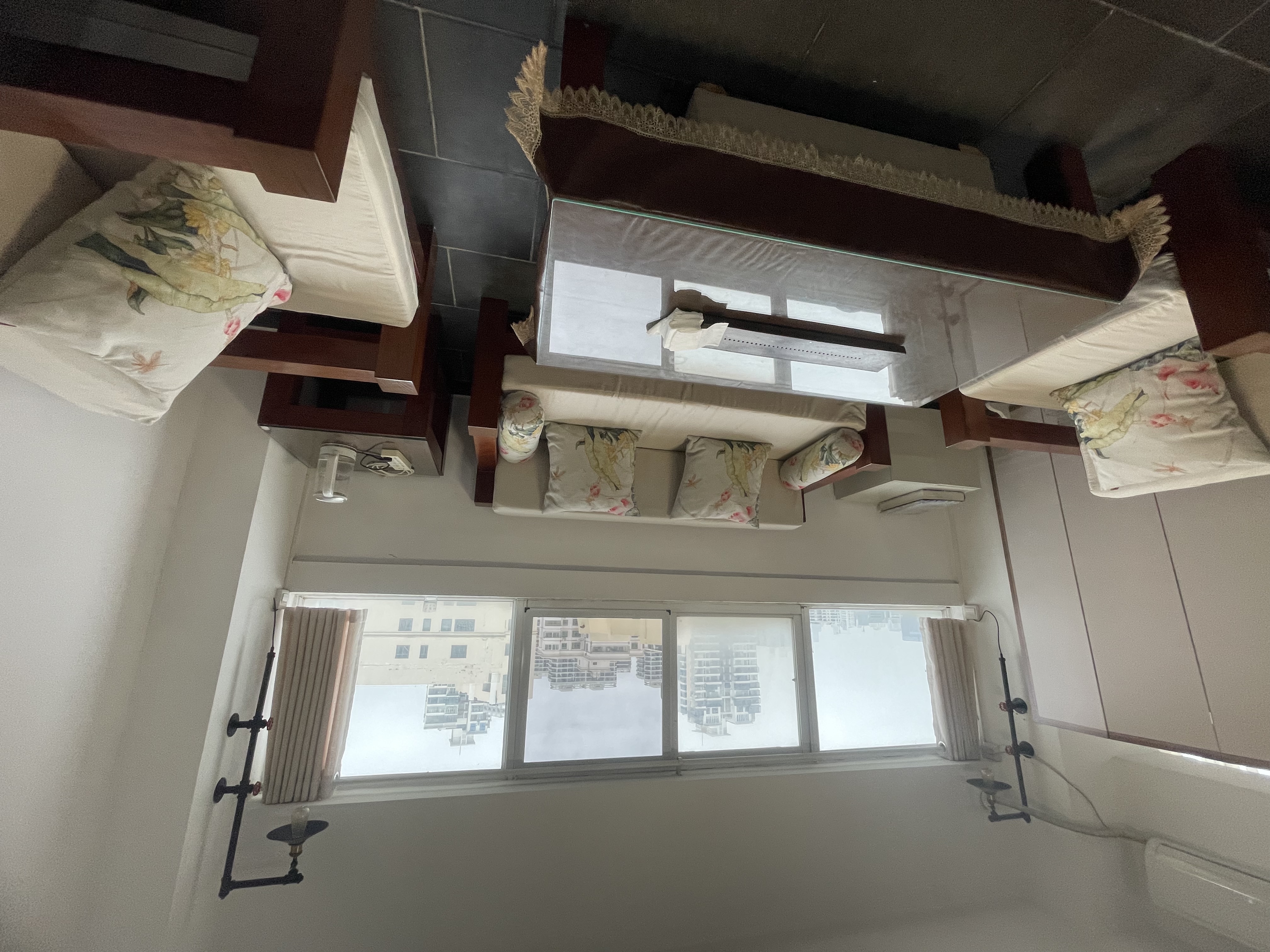 绅蓝都市  1室0厅0卫   2300.00元/月室内图