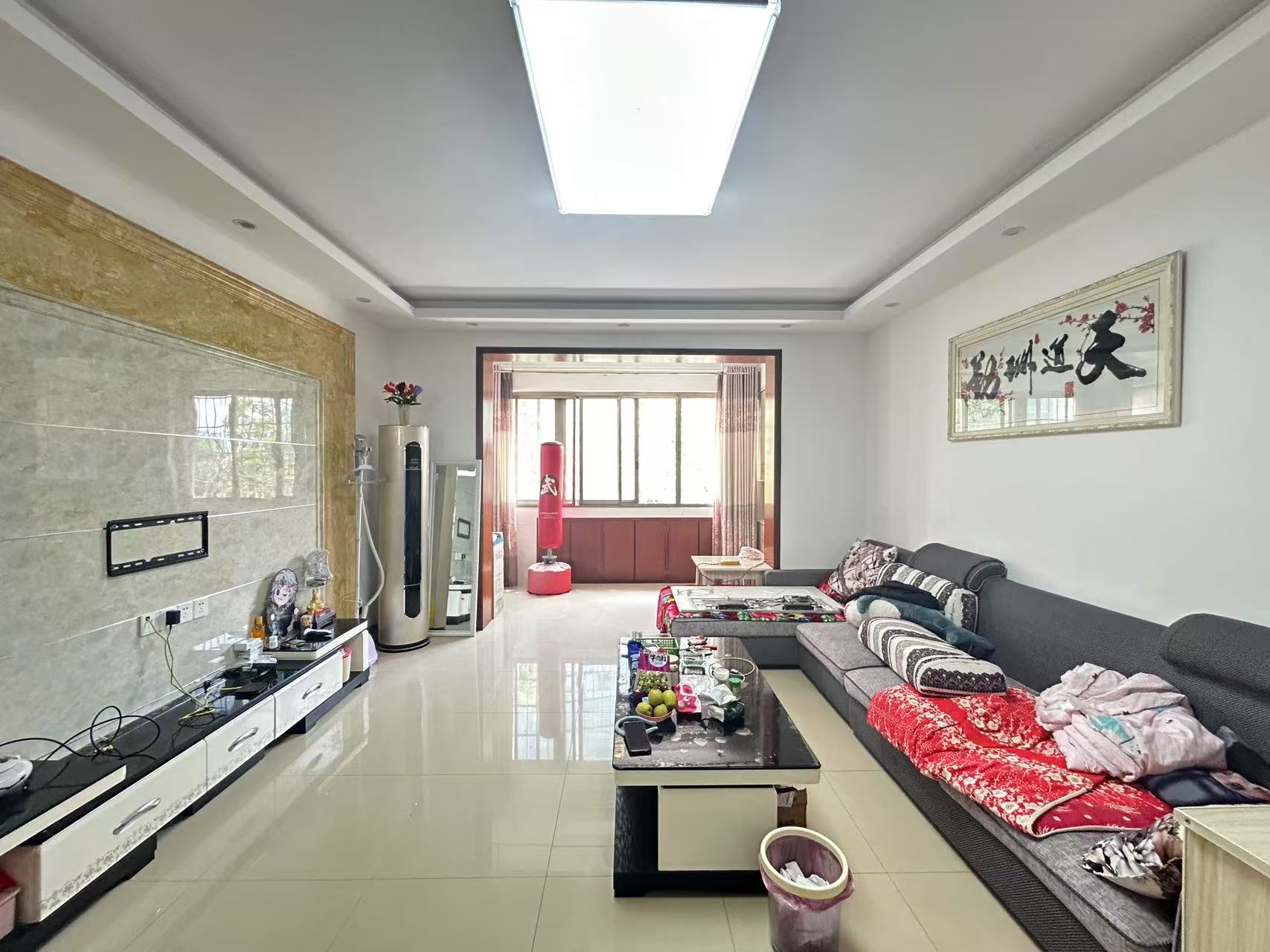 银都新村 2室2厅1卫 30.8万 银都新村 2室2厅1卫 30.8万室内图