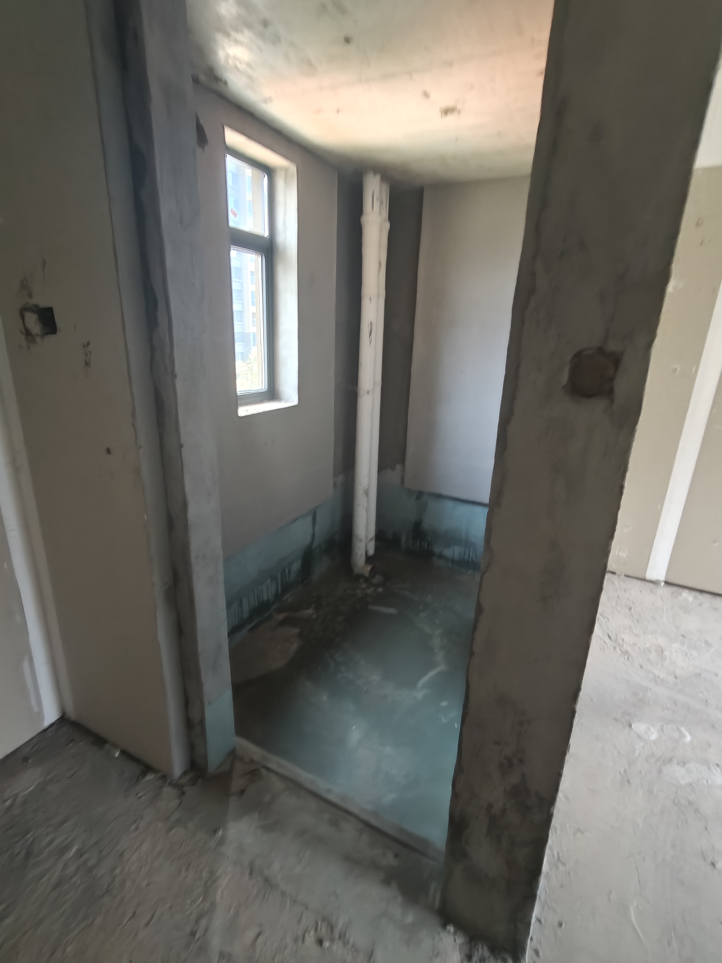 宁邦中心（二期公园里）  4室2厅2卫    84.0万客厅