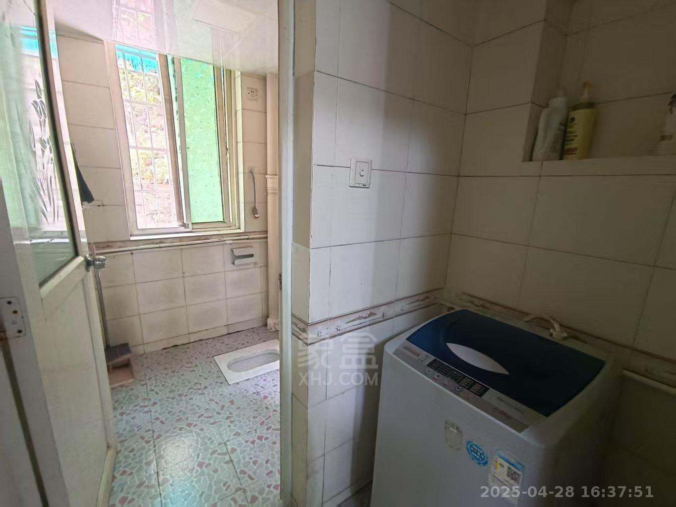 仁和小区 3室2厅1卫 1000.0元/月 仁和小区 3室2厅1卫 1000.0元/月室内图