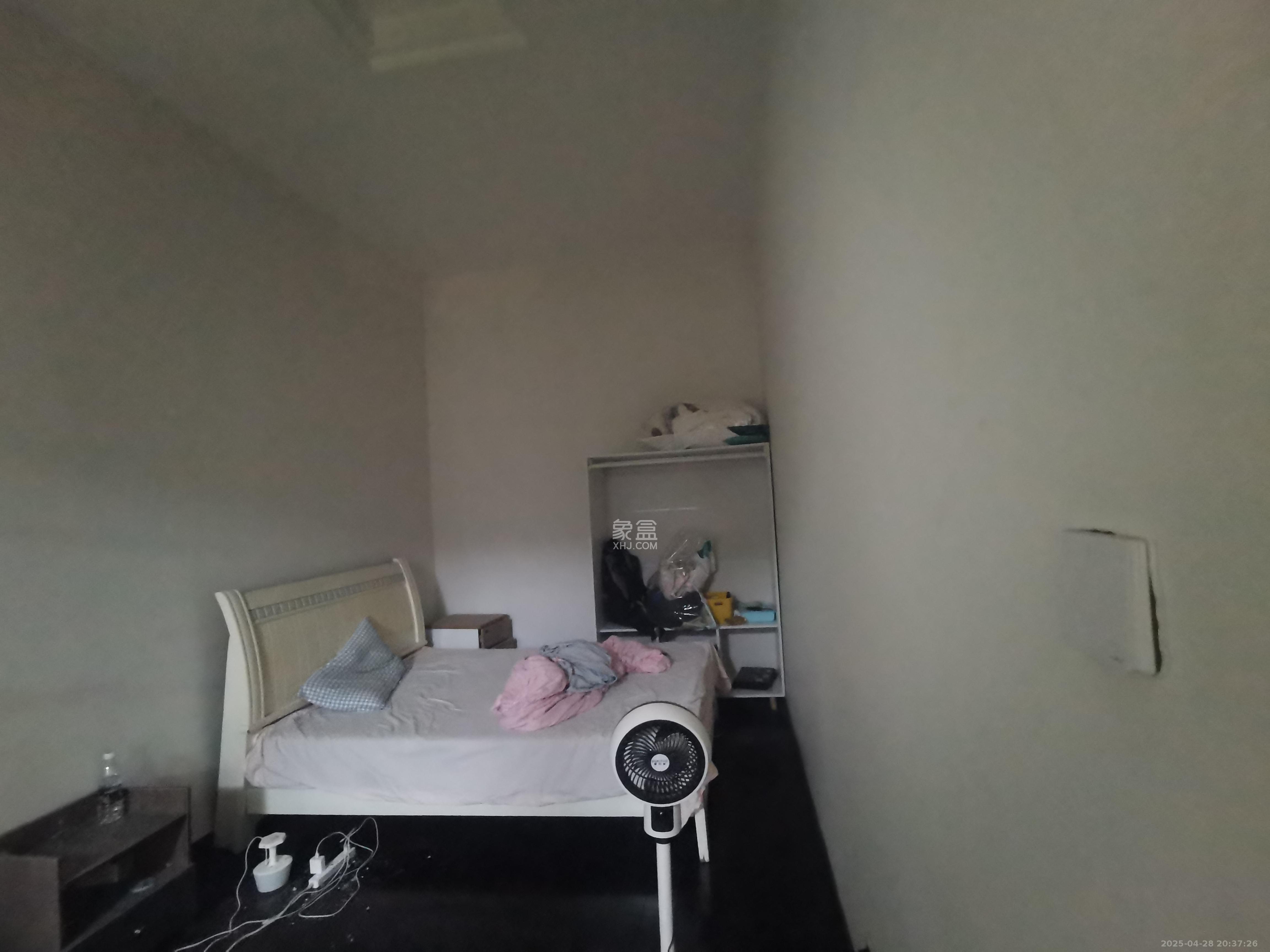 水云间  6室2厅5卫   8500.00元/月室内图