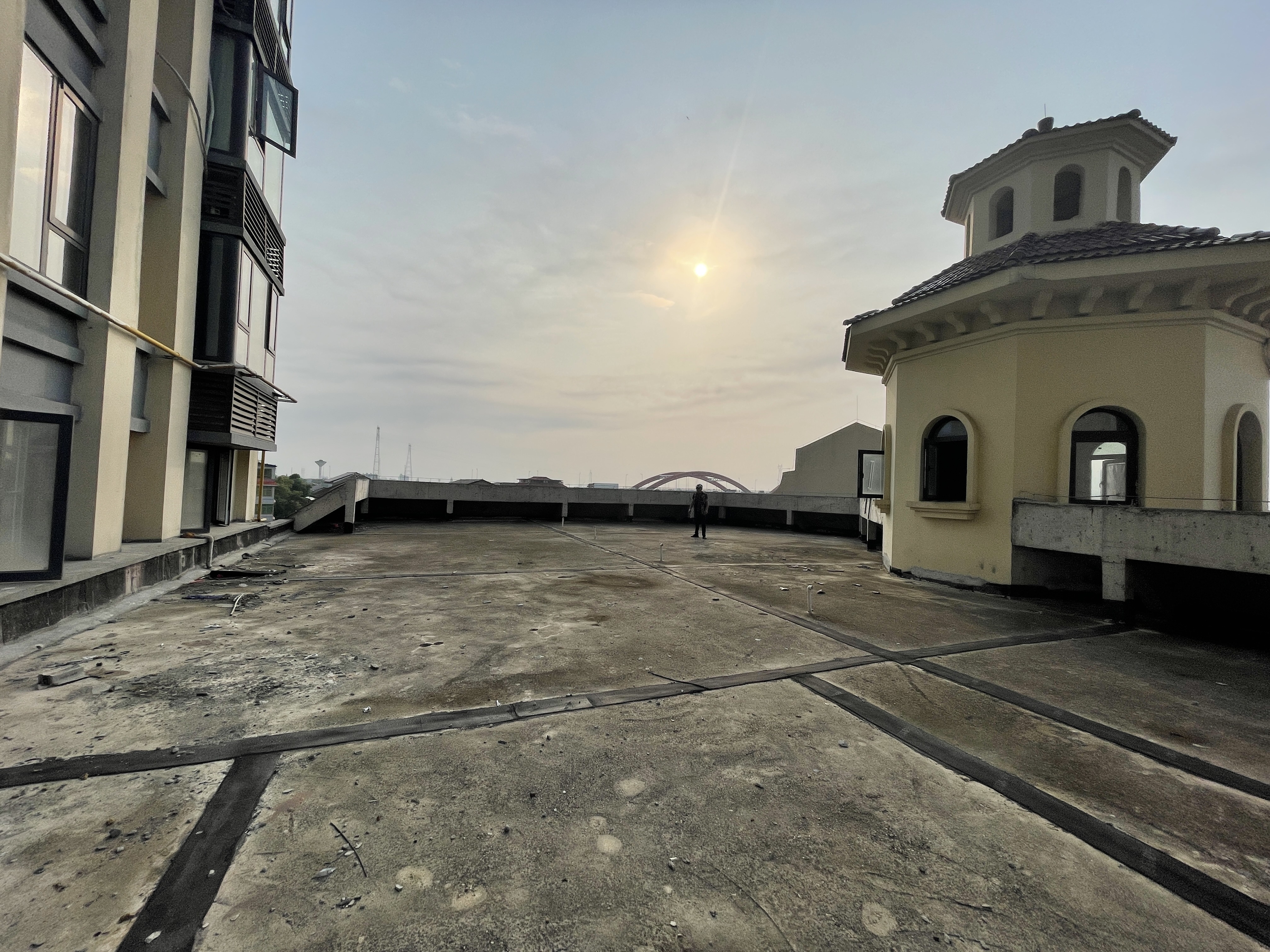 大汉资江城 4室2厅2卫 95.0万 大汉资江城 4室2厅2卫 95.0万客厅