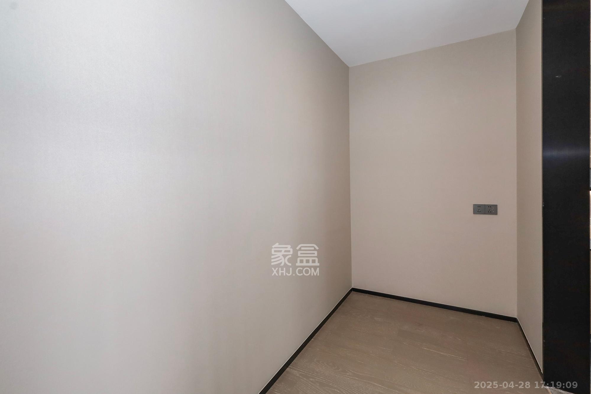 旭辉铂悦湘江 4室2厅3卫 478.0万 旭辉铂悦湘江 4室2厅3卫 478.0万其他