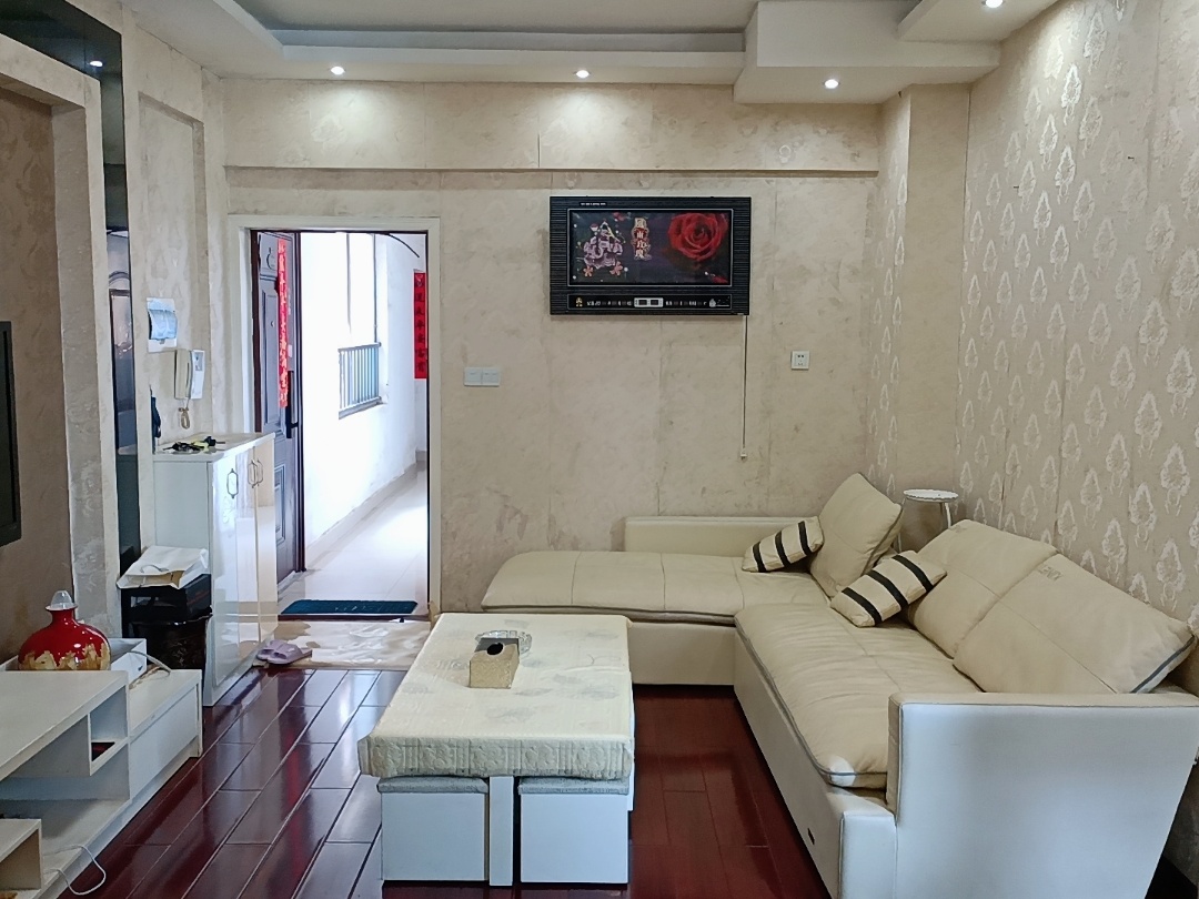 资江明珠 1室1厅1卫 30.8万 资江明珠 1室1厅1卫 30.8万室内图