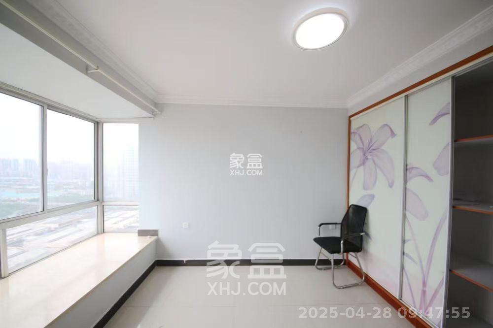 高桥现代商贸城  2室2厅1卫   2300.00元/月室内图