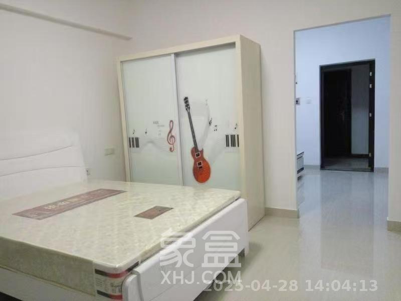 东岸城邦  1室1厅1卫   1500.00元/月室内图