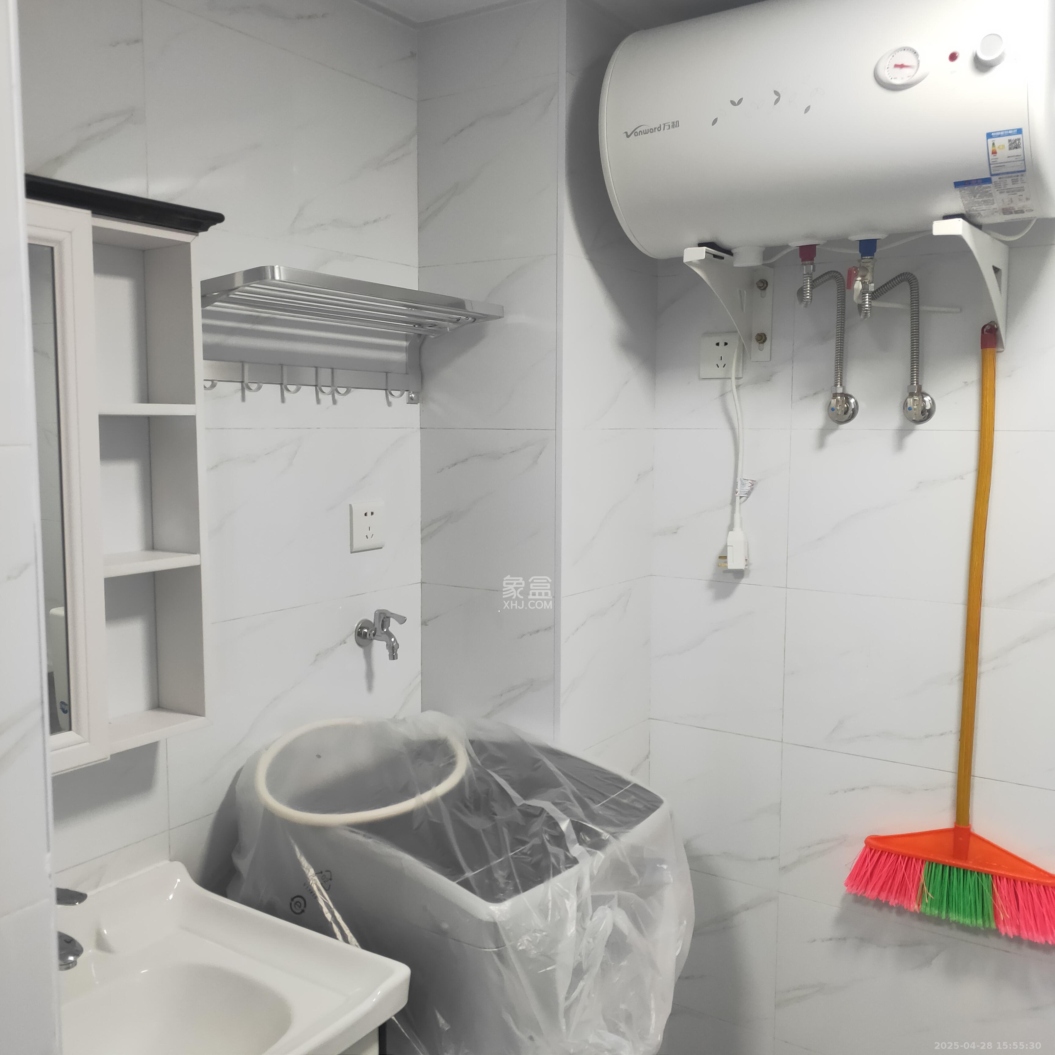 金科时代中心  1室1厅1卫    1400.0元/月 金科时代中心  1室1厅1卫    1400.0元/月室内图