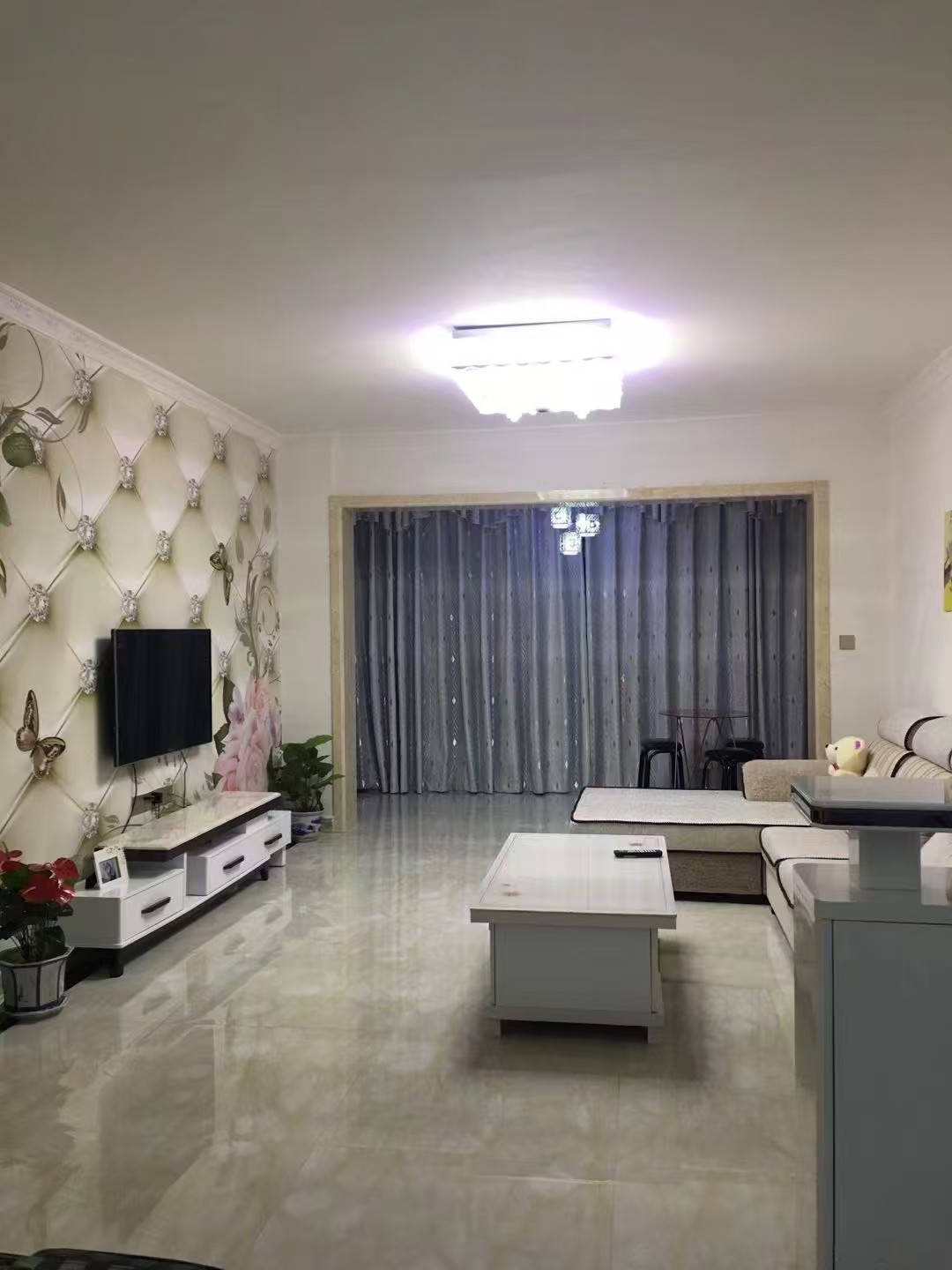 禧诚雁巢  4室2厅1卫    2300.0元/月 禧诚雁巢  4室2厅1卫    2300.0元/月户型图