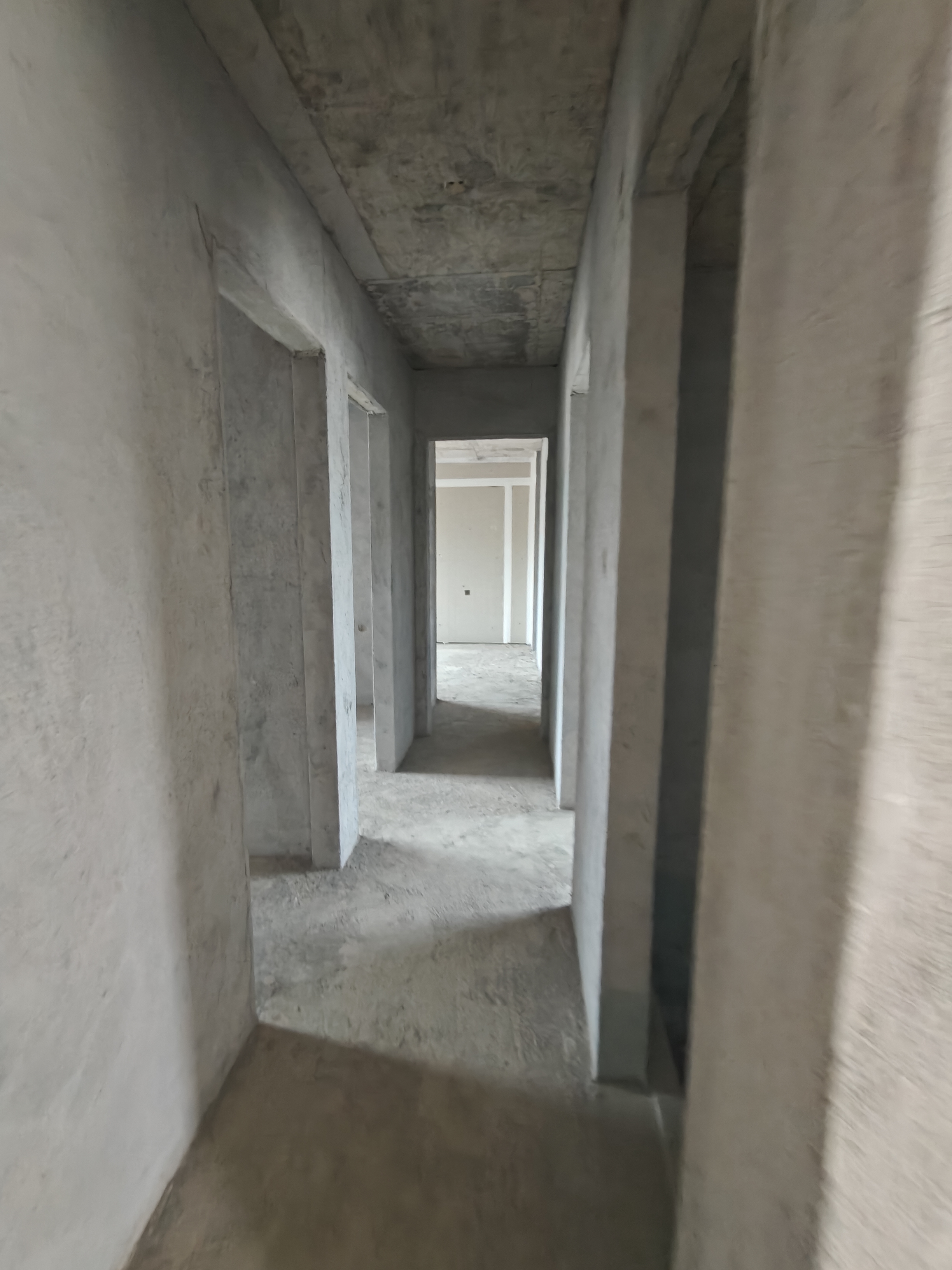 宁邦中心（二期公园里）  4室2厅2卫   89.80万客厅