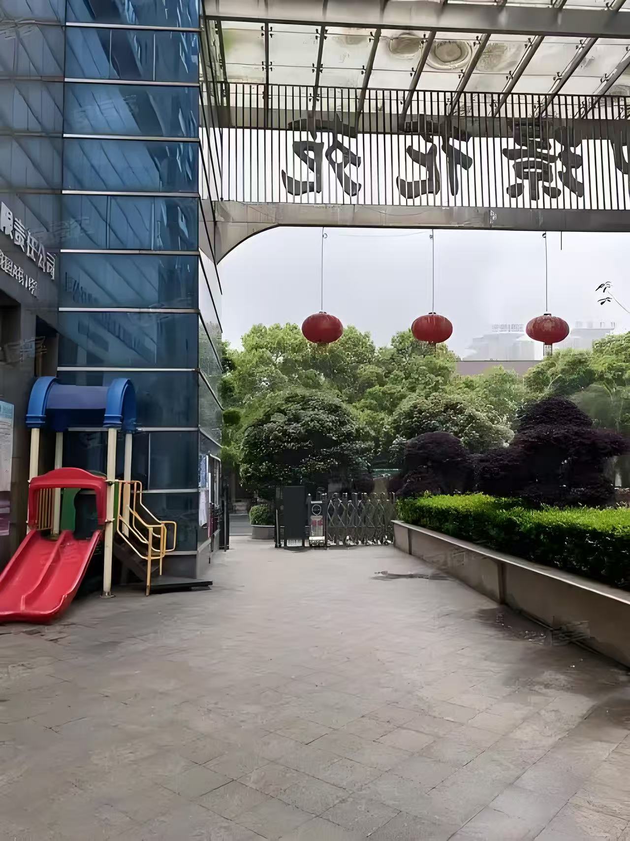 御璟花苑  1室0厅0卫   2000.00元/月