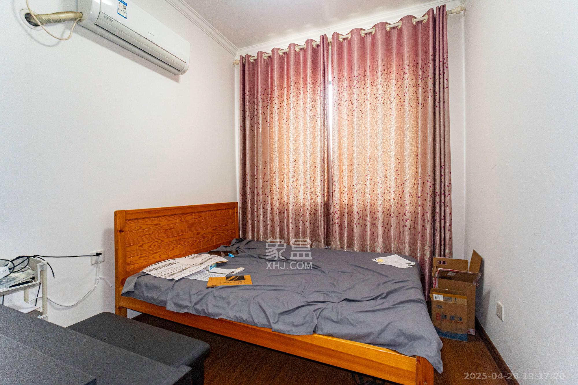 旺德府恺悦国际  3室2厅2卫    70.6万 旺德府恺悦国际  3室2厅2卫    70.6万卧室