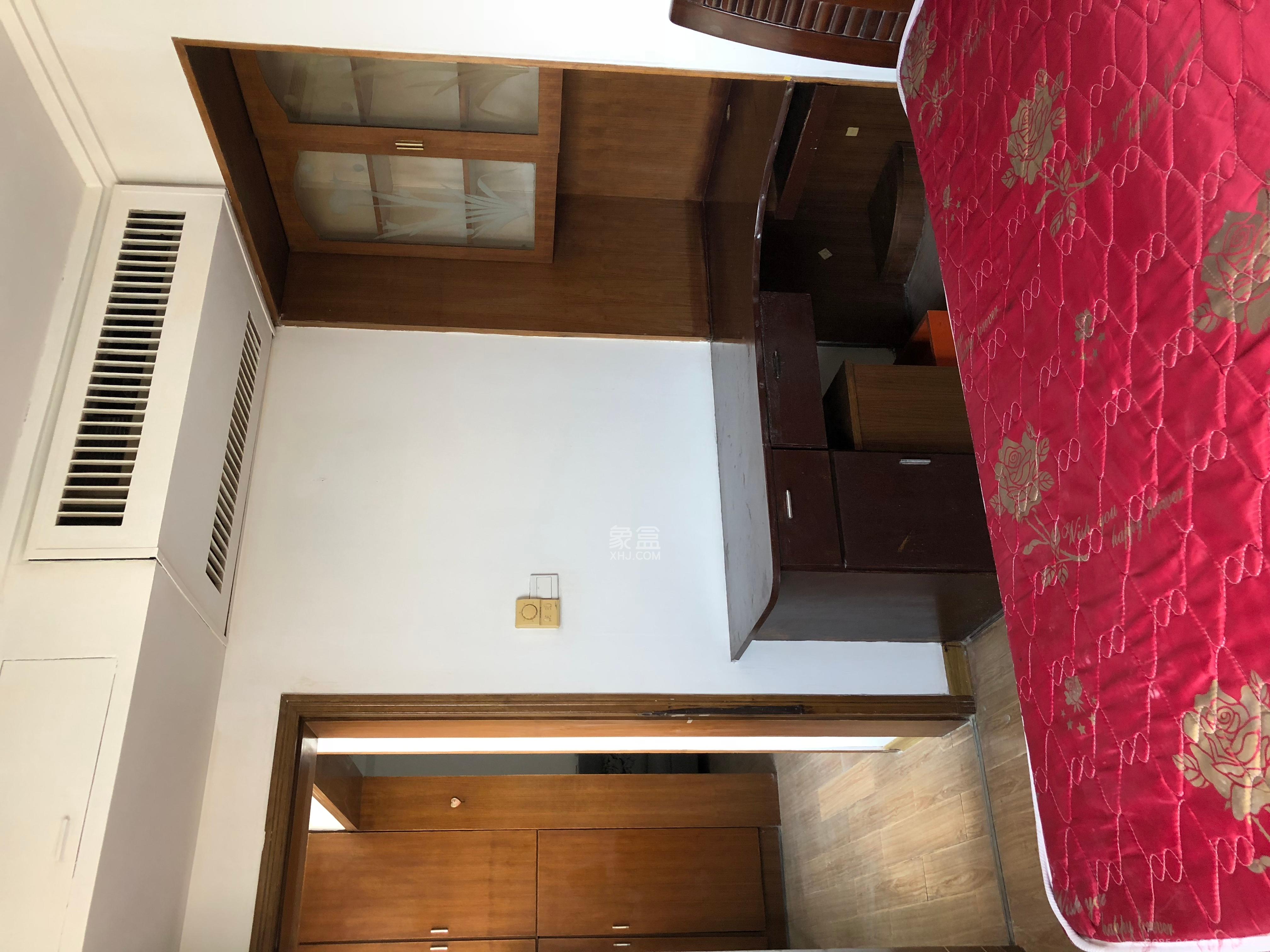 长沙卷烟厂高层小区  2室1厅1卫   1700.00元/月室内图