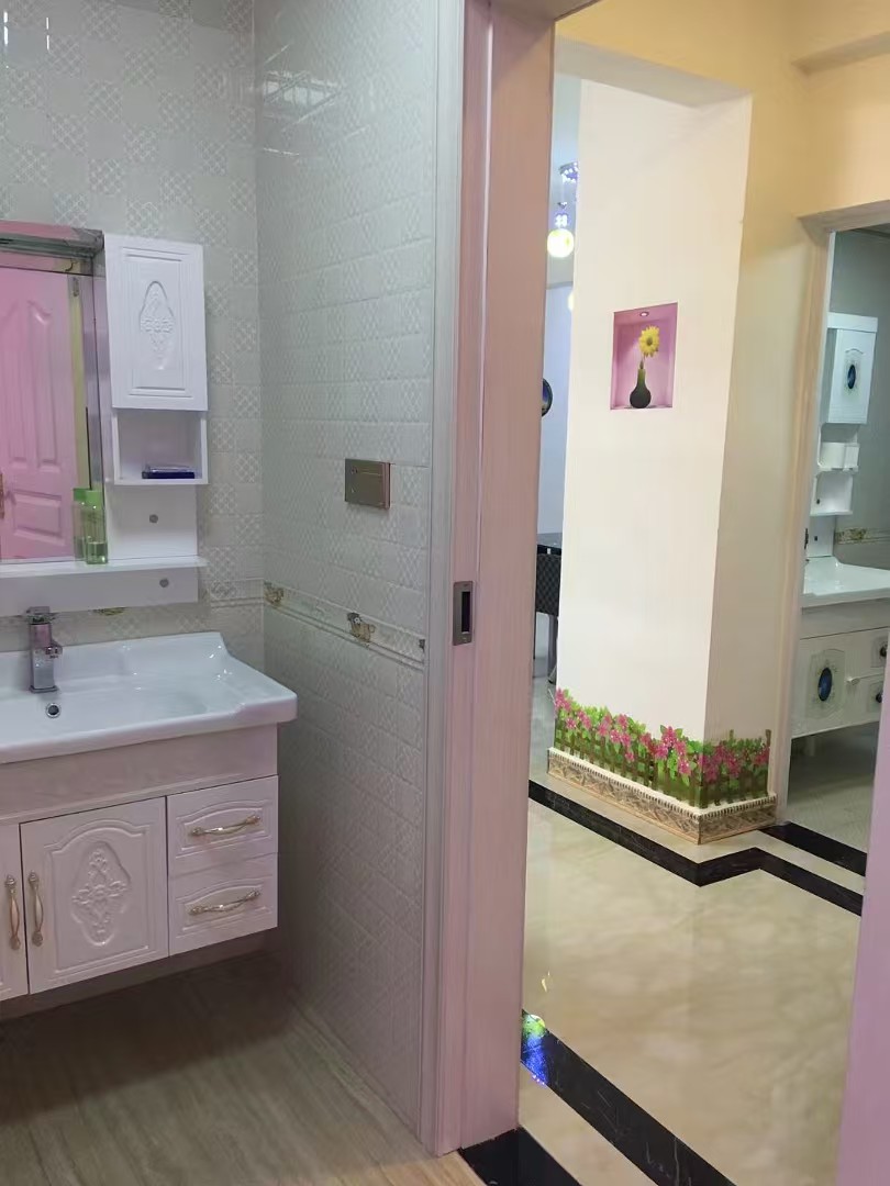 禧诚雁巢  4室2厅1卫    2300.0元/月 禧诚雁巢  4室2厅1卫    2300.0元/月室内图