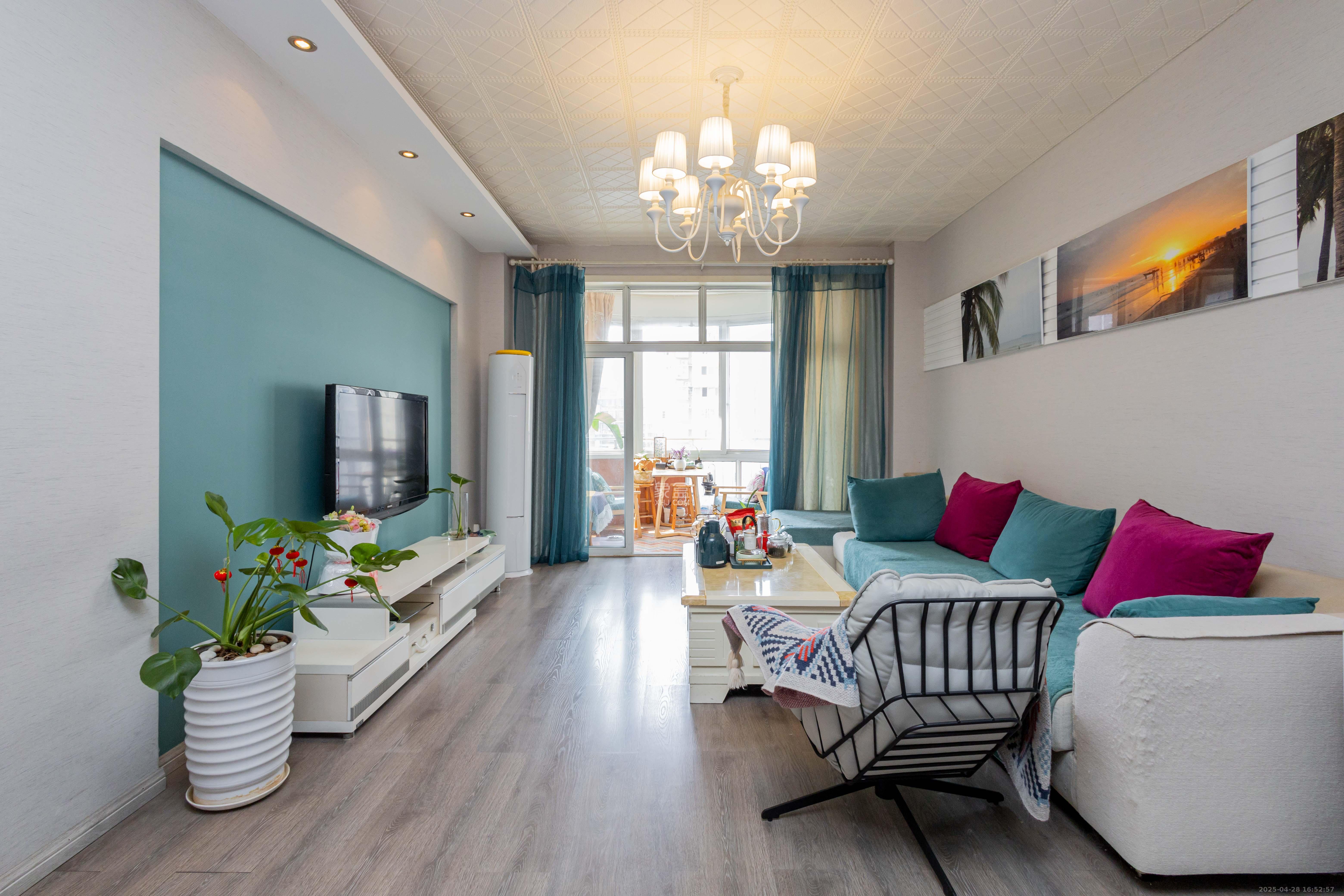 星城国际 2室2厅1卫 53.38万 星城国际 2室2厅1卫 53.38万客厅