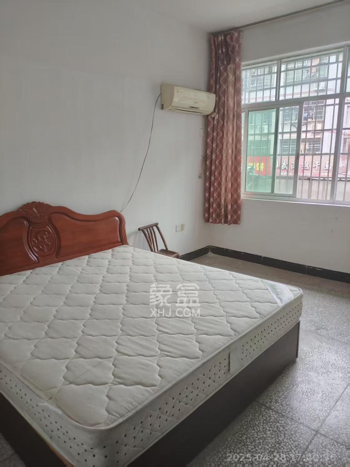 裕园小区(含浦) 1室0厅0卫 1300.0元/月 裕园小区(含浦) 1室0厅0卫 1300.0元/月室内图