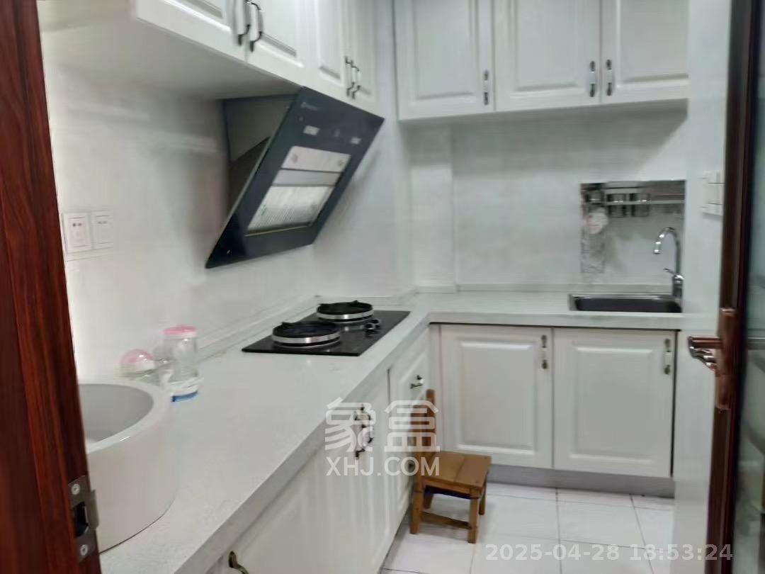 中建芙蓉工社  2室1厅1卫   1800.00元/月室内图