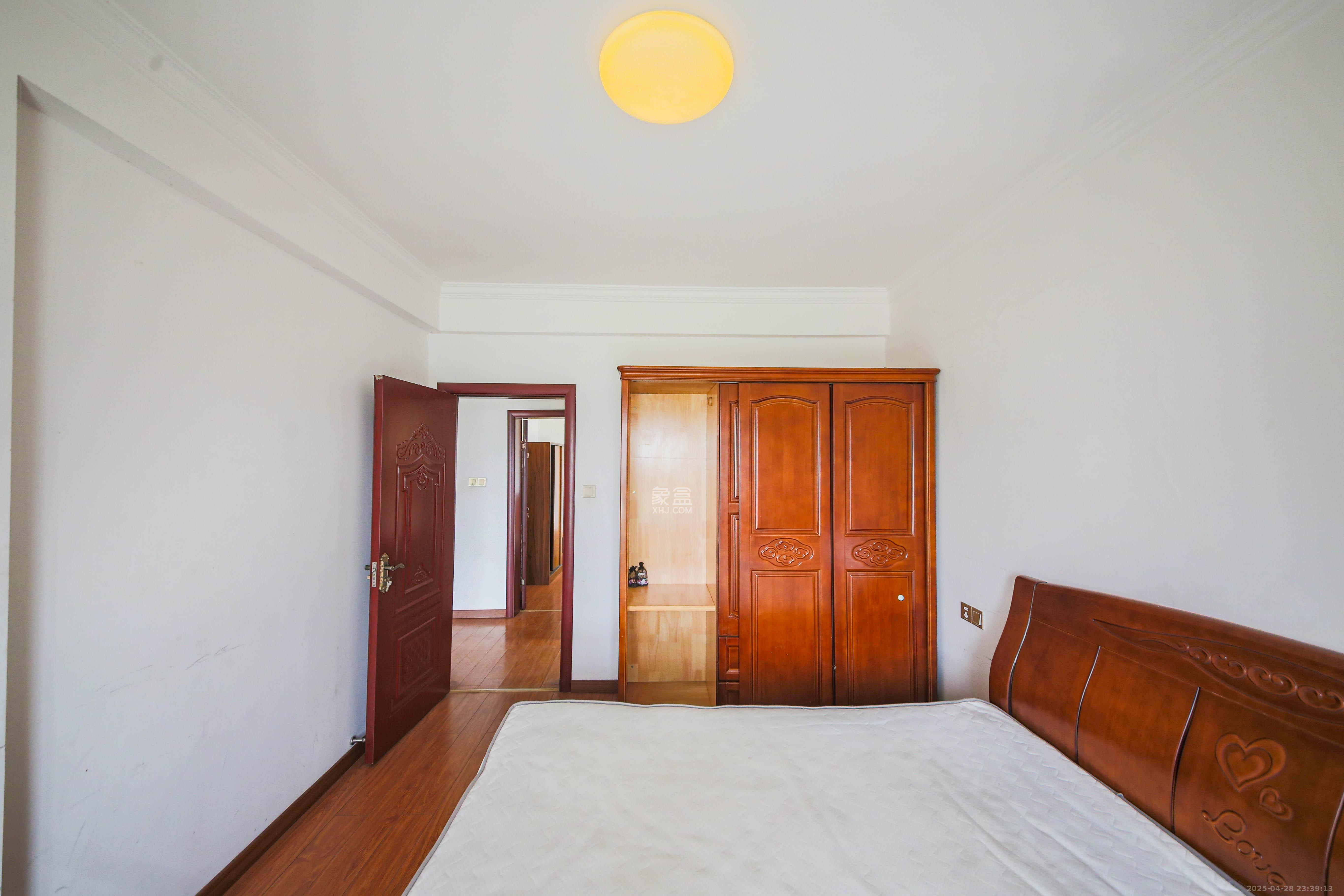 长城雅苑 2室1厅1卫 72.0万 长城雅苑 2室1厅1卫 72.0万卧室