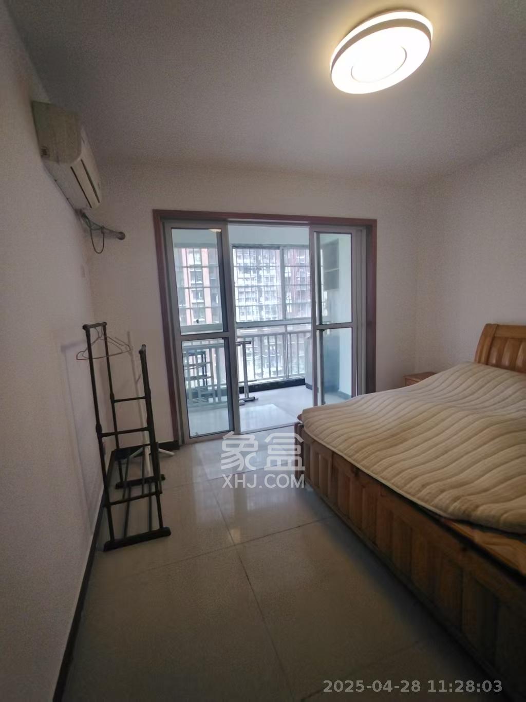 佳美星城 3室2厅2卫 2100.0元/月 佳美星城 3室2厅2卫 2100.0元/月室内图