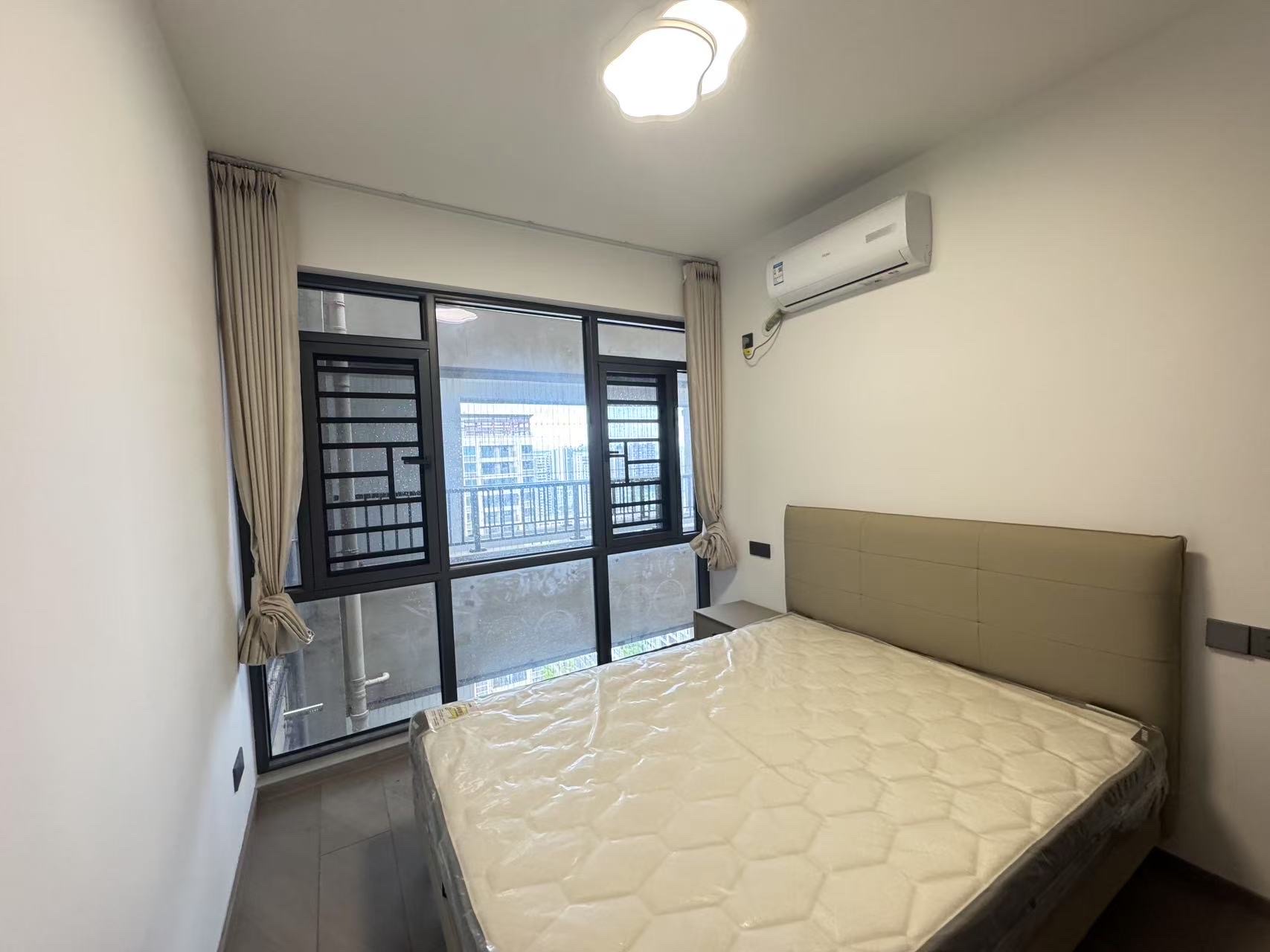 奥莱祥生府  3室2厅2卫   2700.00元/月室内图