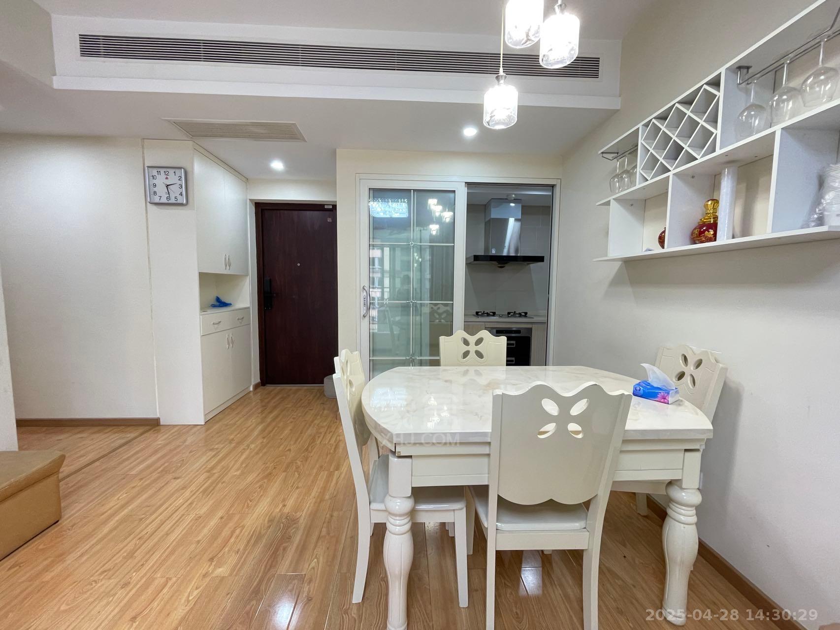 晋合湘水湾三期 3室2厅2卫 2800.0元/月 晋合湘水湾三期 3室2厅2卫 2800.0元/月室内图