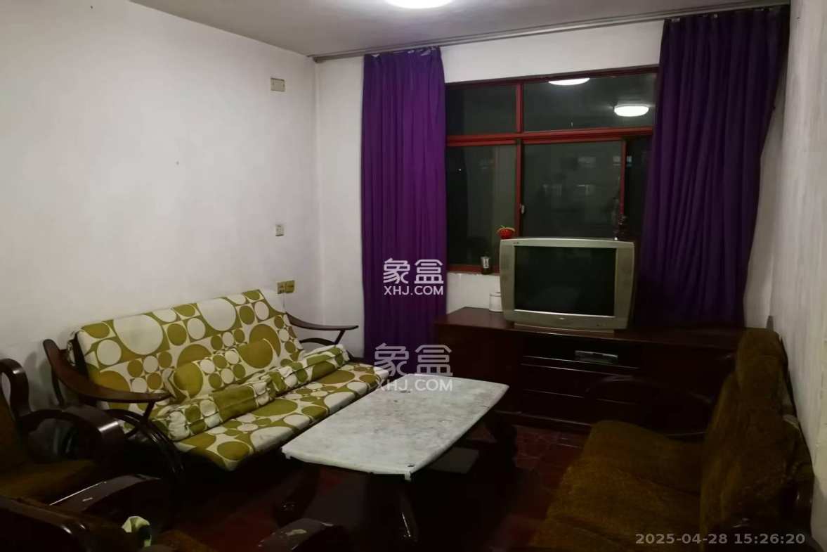 东风一村社区房(王家垅)  2室1厅1卫    1300.0元/月 东风一村社区房(王家垅)  2室1厅1卫    1300.0元/月室内图