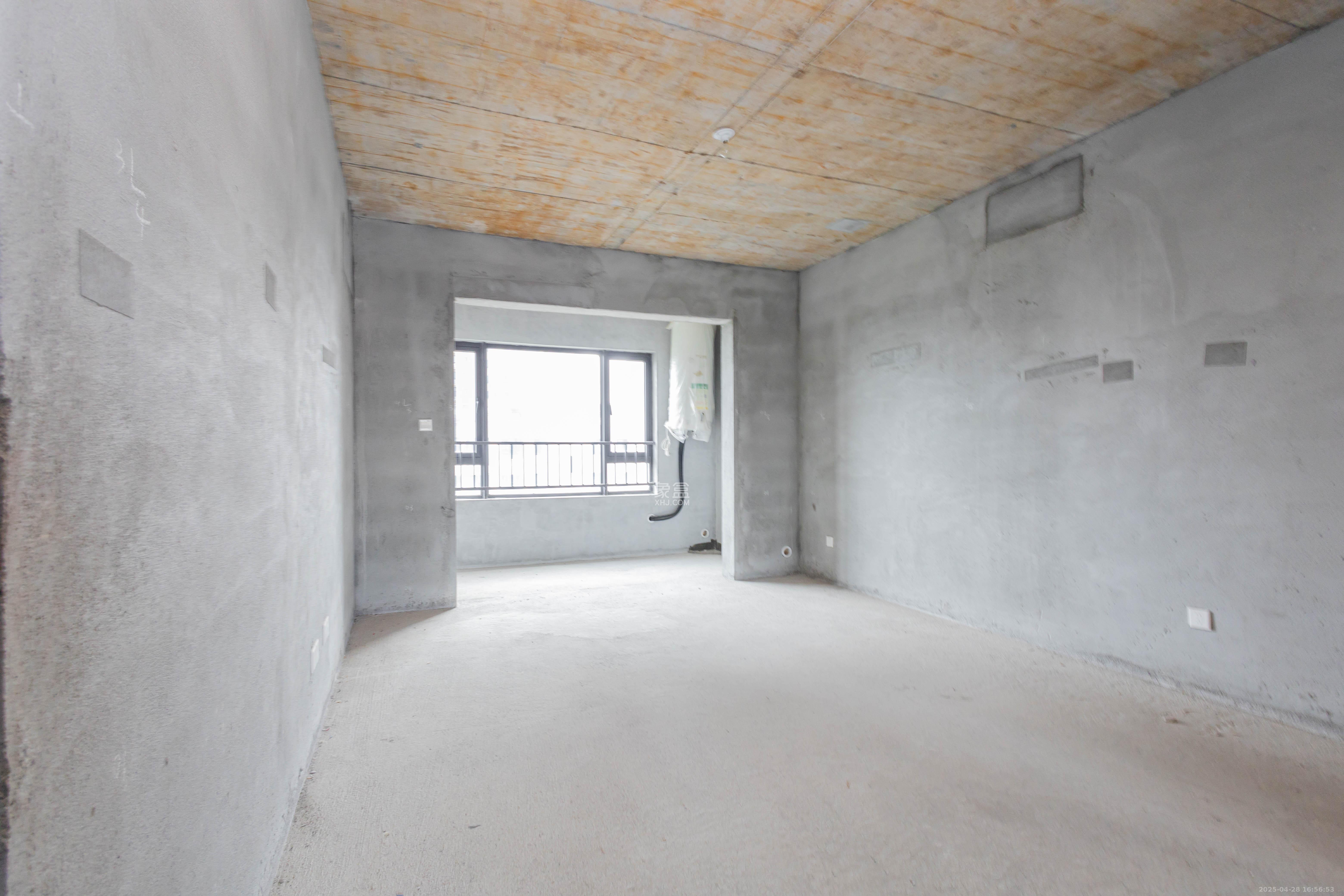 新城朗隽大都会  4室2厅2卫    78.8万 新城朗隽大都会  4室2厅2卫    78.8万客厅