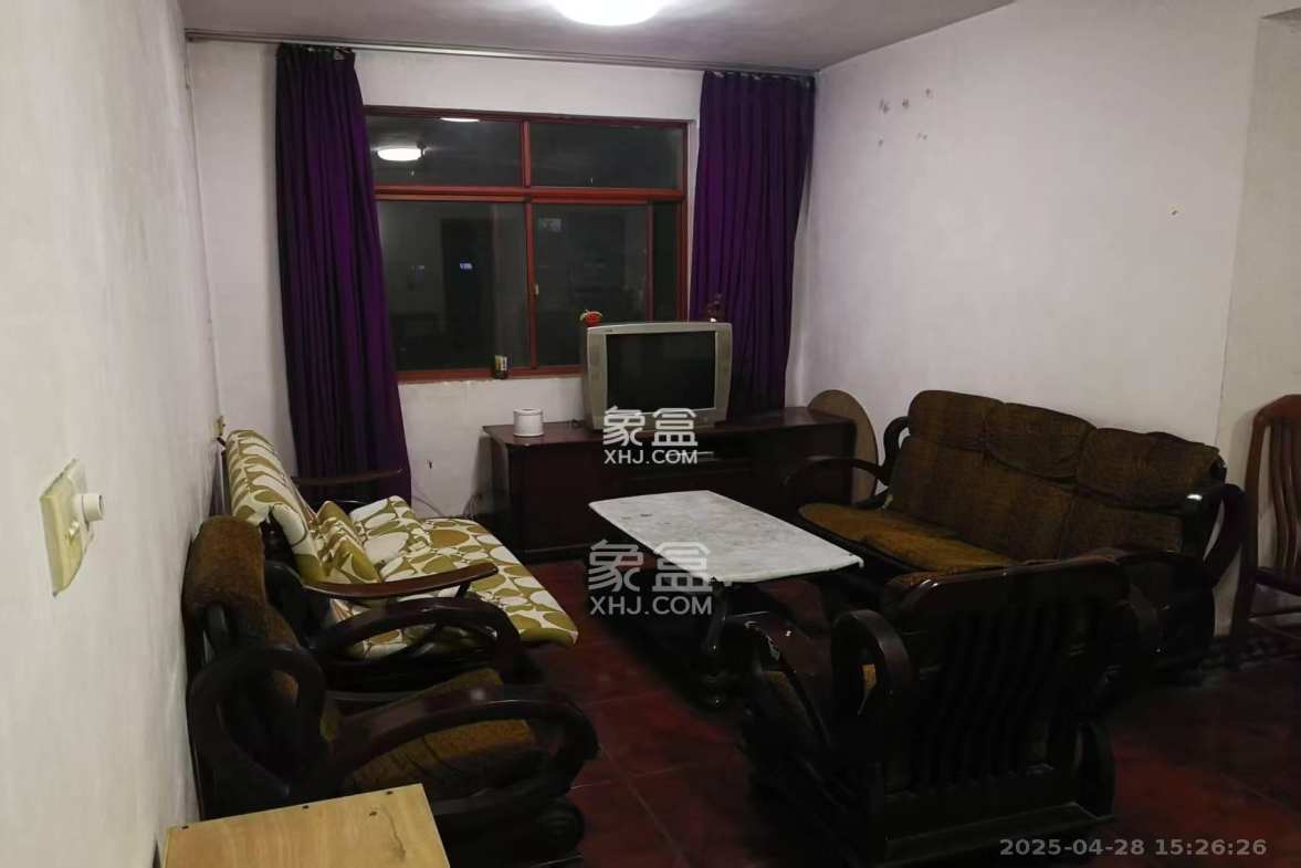 东风一村社区房(王家垅)  2室1厅1卫    1300.0元/月 东风一村社区房(王家垅)  2室1厅1卫    1300.0元/月室内图