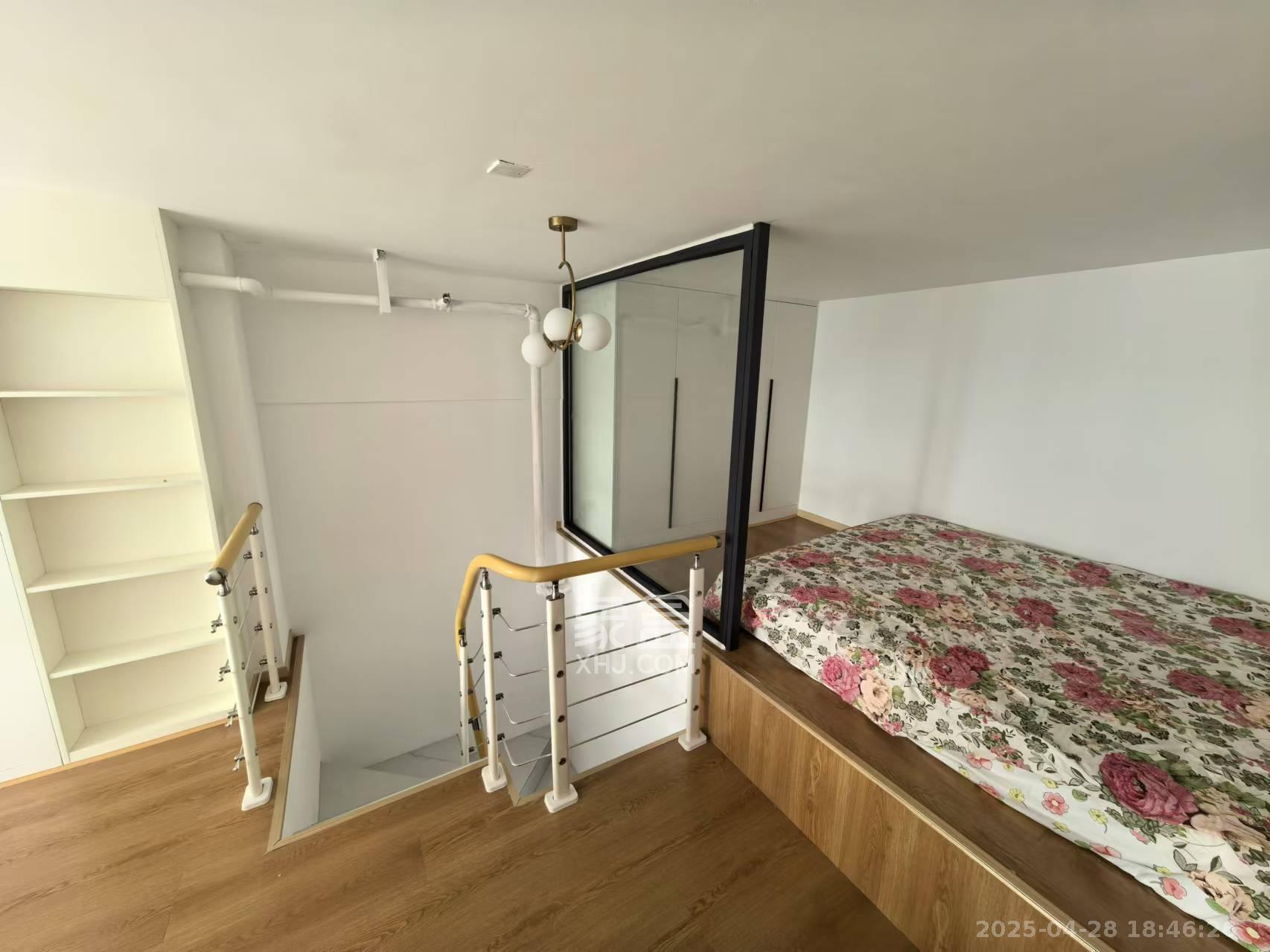 映客龙湖璟翠公馆（映客龙湖璟翠中心）   41.63㎡      1800.0元/月室内图