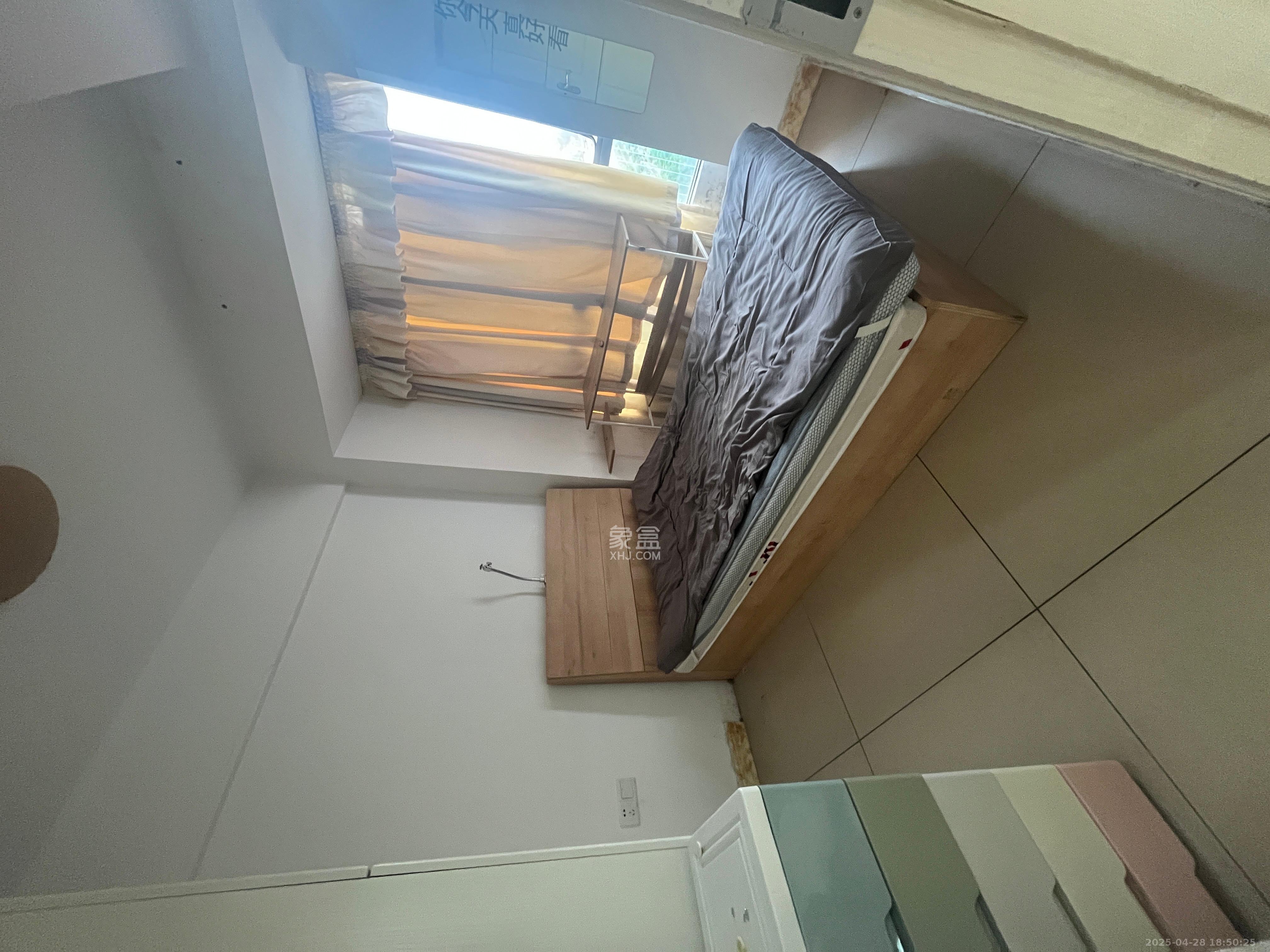 中建芙蓉嘉苑  3室1厅1卫   1600.00元/月室内图