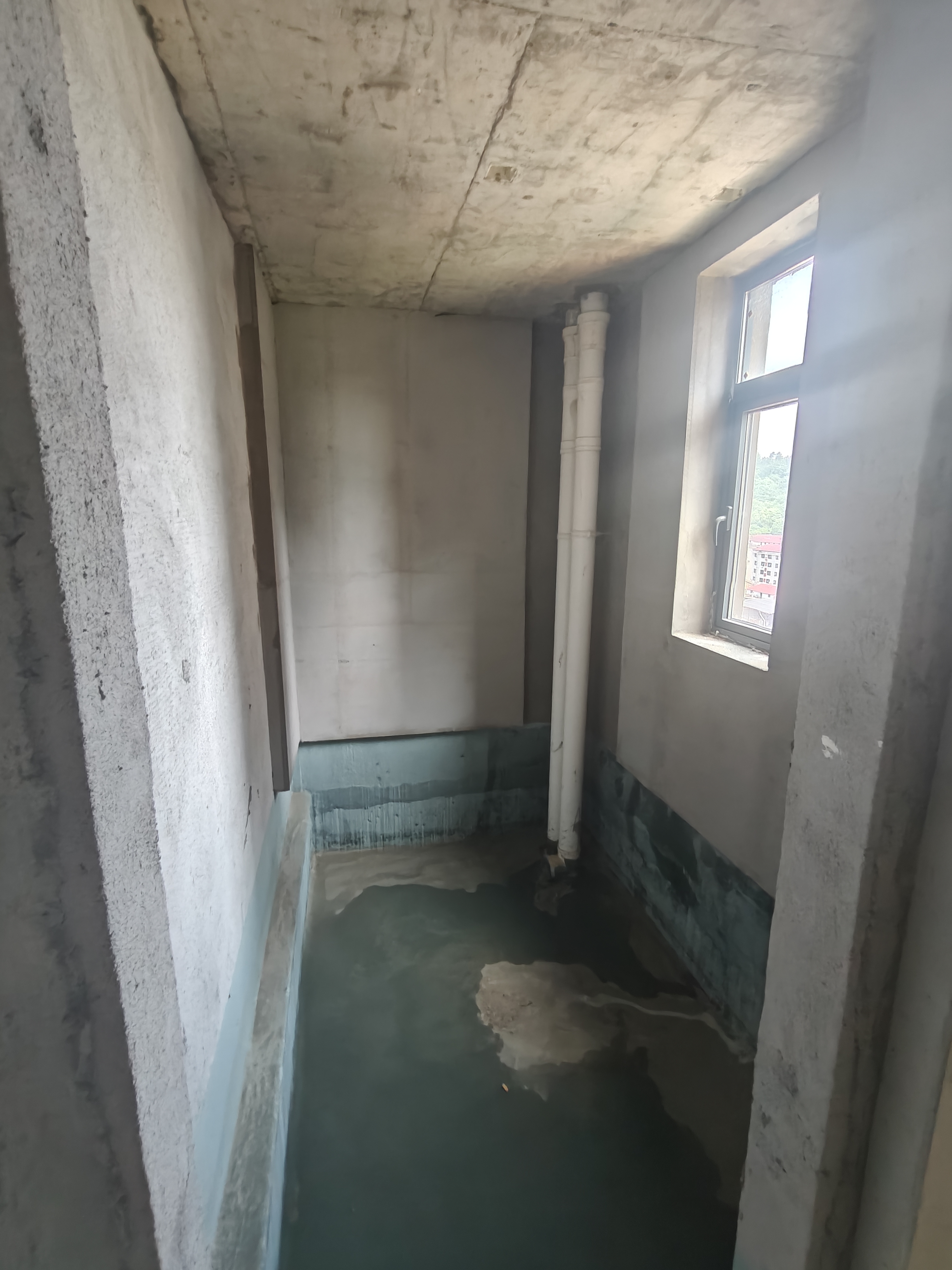 宁邦中心（二期公园里）  4室2厅2卫   89.80万客厅