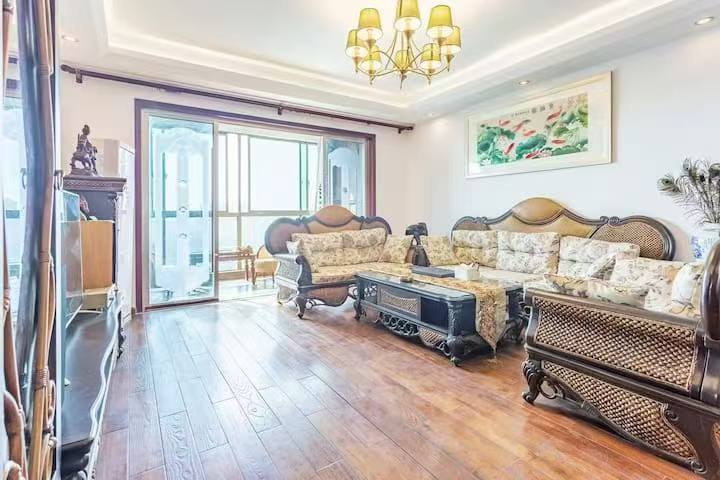 峰景国际 3室2厅1卫 3000.0元/月 峰景国际 3室2厅1卫 3000.0元/月室内图