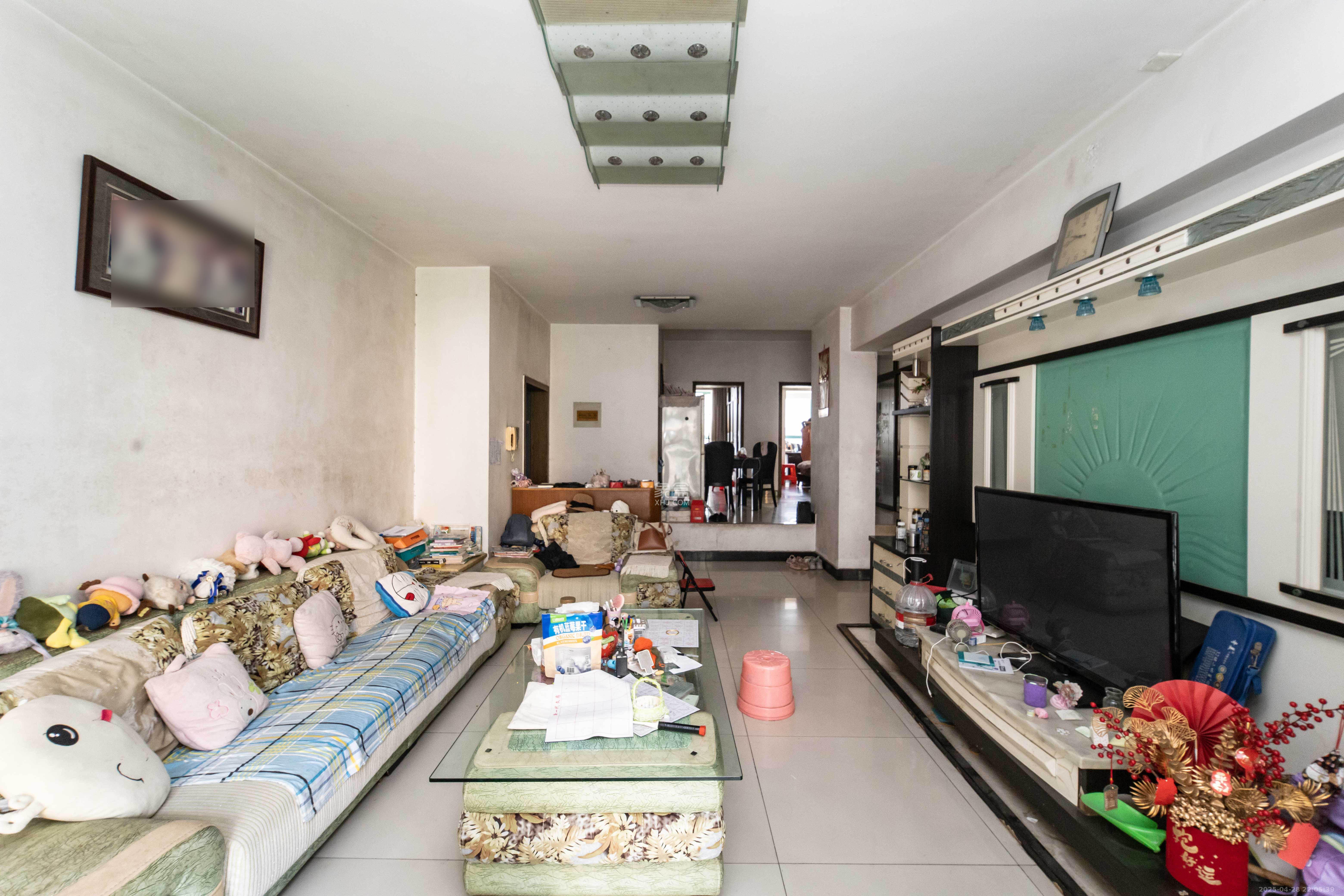 恒业雅苑  4室2厅1卫    105.0万 恒业雅苑  4室2厅1卫    105.0万客厅